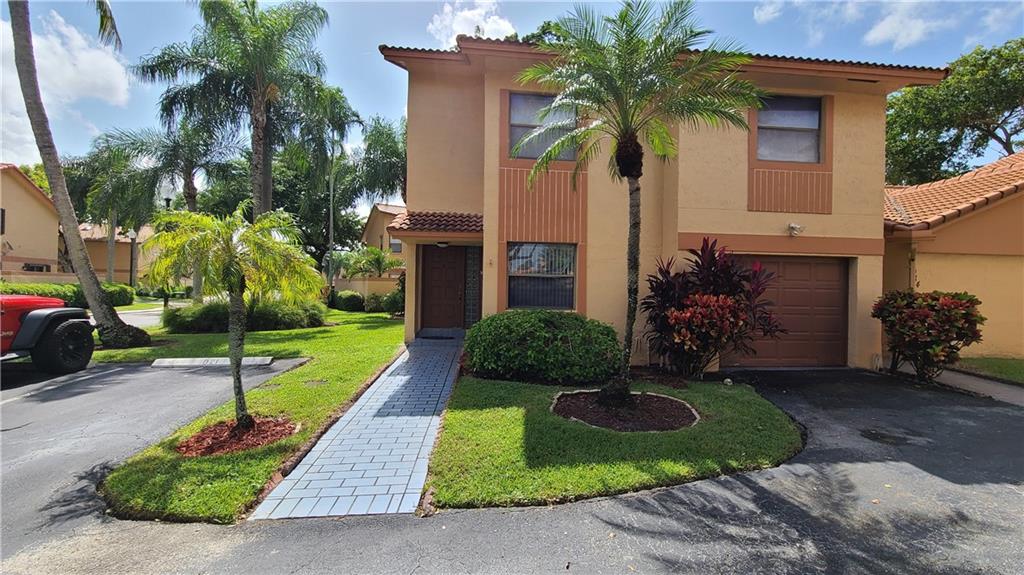 Pembroke Lakes South 119- - Residential