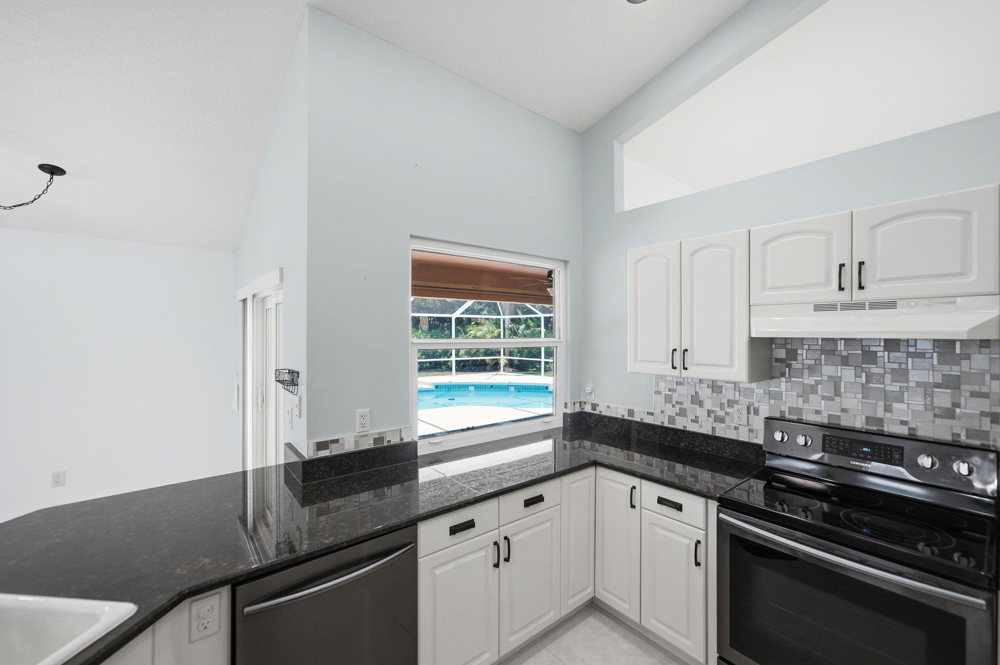SAWGRASS LAKES PHASE 2 - Residential