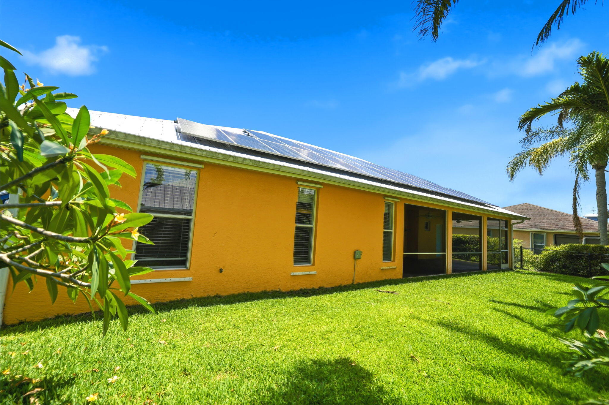 SAWGRASS LAKES PHASE 2 - Residential