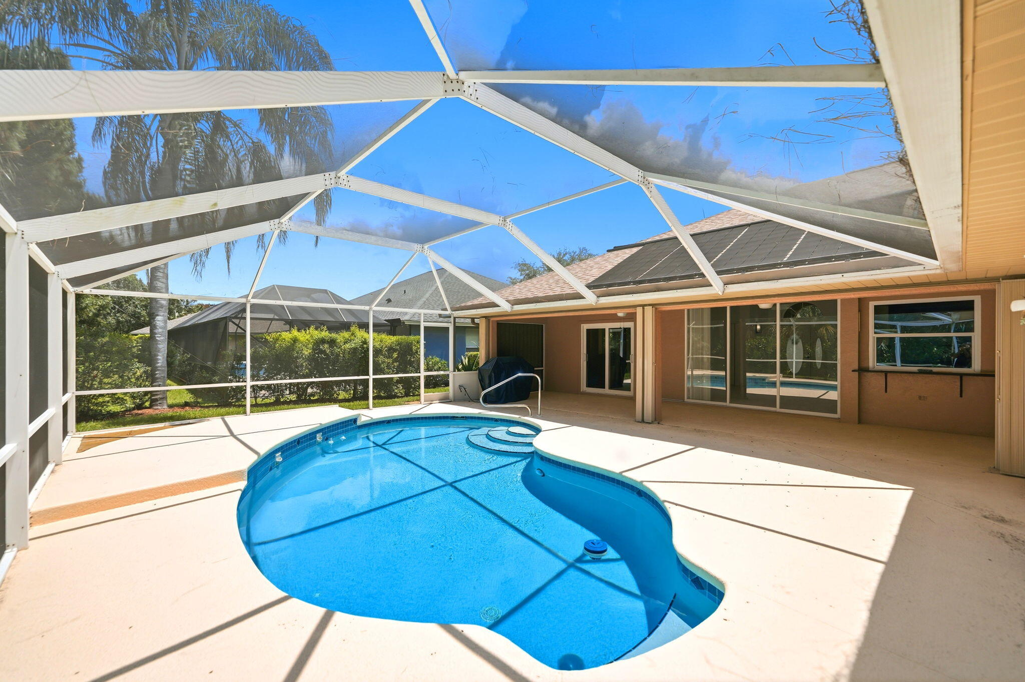 SAWGRASS LAKES PHASE 2 - Residential