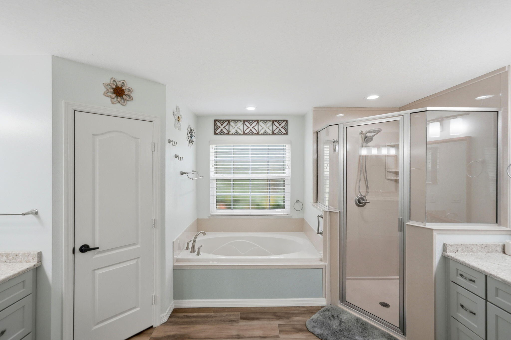 SAWGRASS LAKES PHASE 2 - Residential