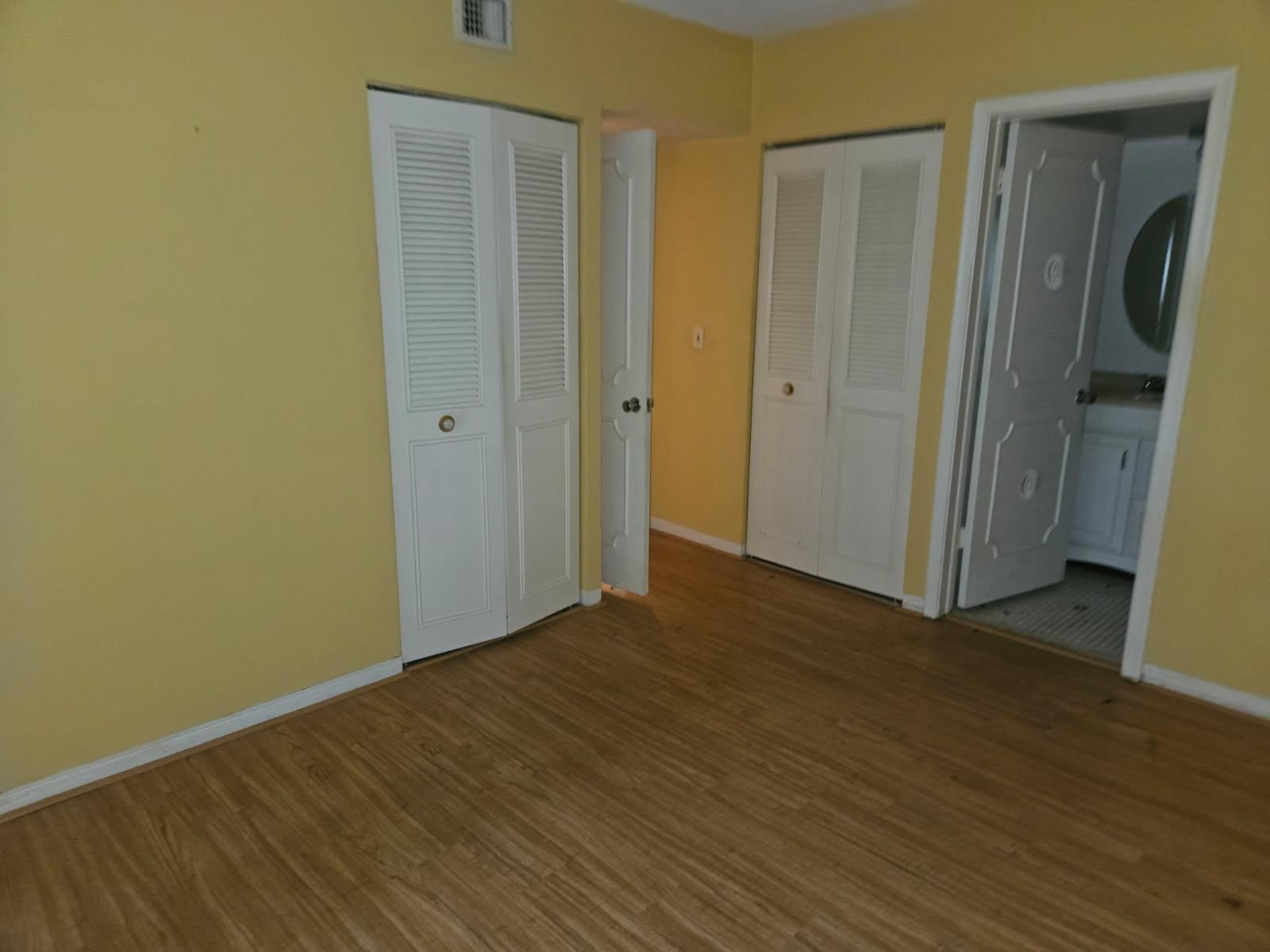 TROPIC HARBOR CONDO PART SEVEN - Residential