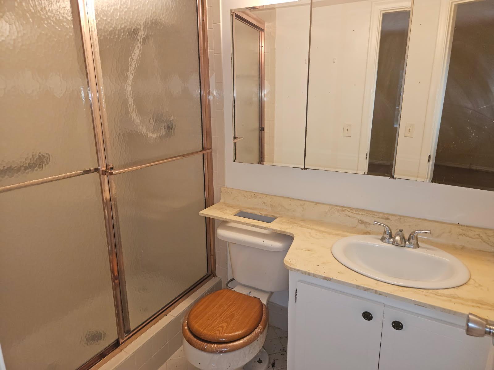 TROPIC HARBOR CONDO PART SEVEN - Residential