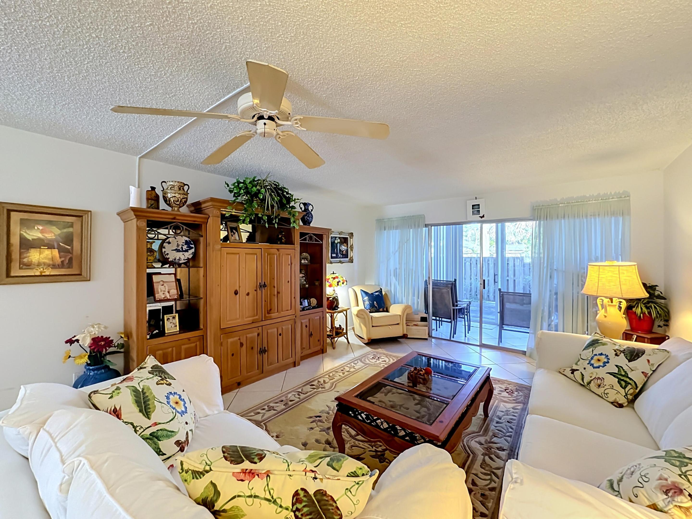 BEACON 21 CONDO - Residential