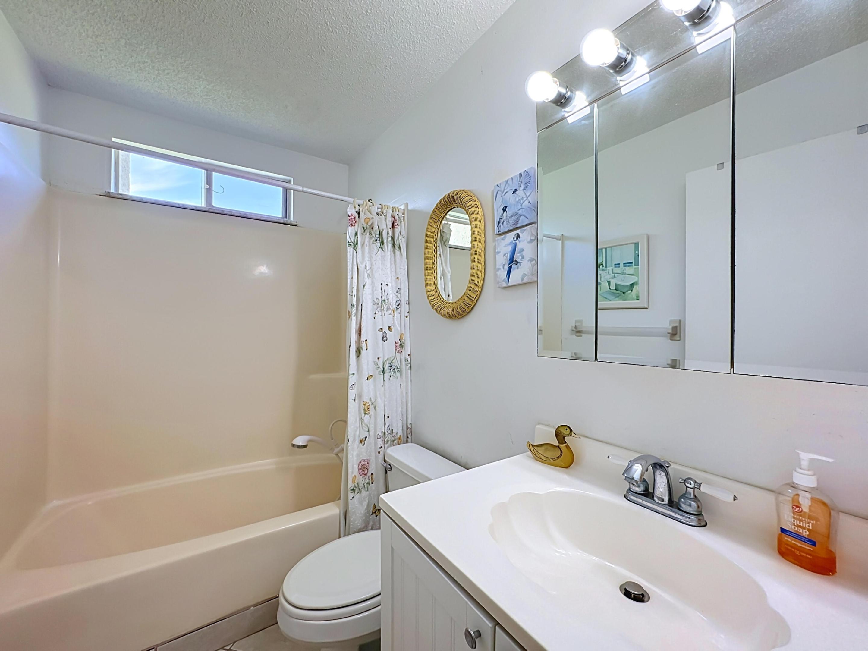 BEACON 21 CONDO - Residential