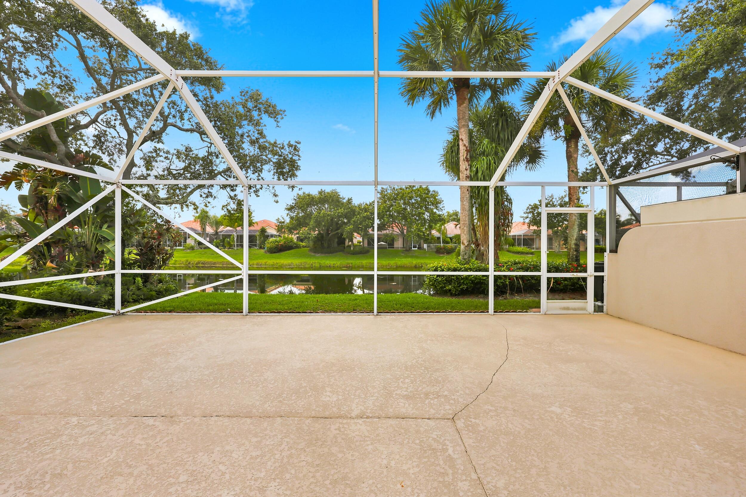 RIVERWALK - Residential