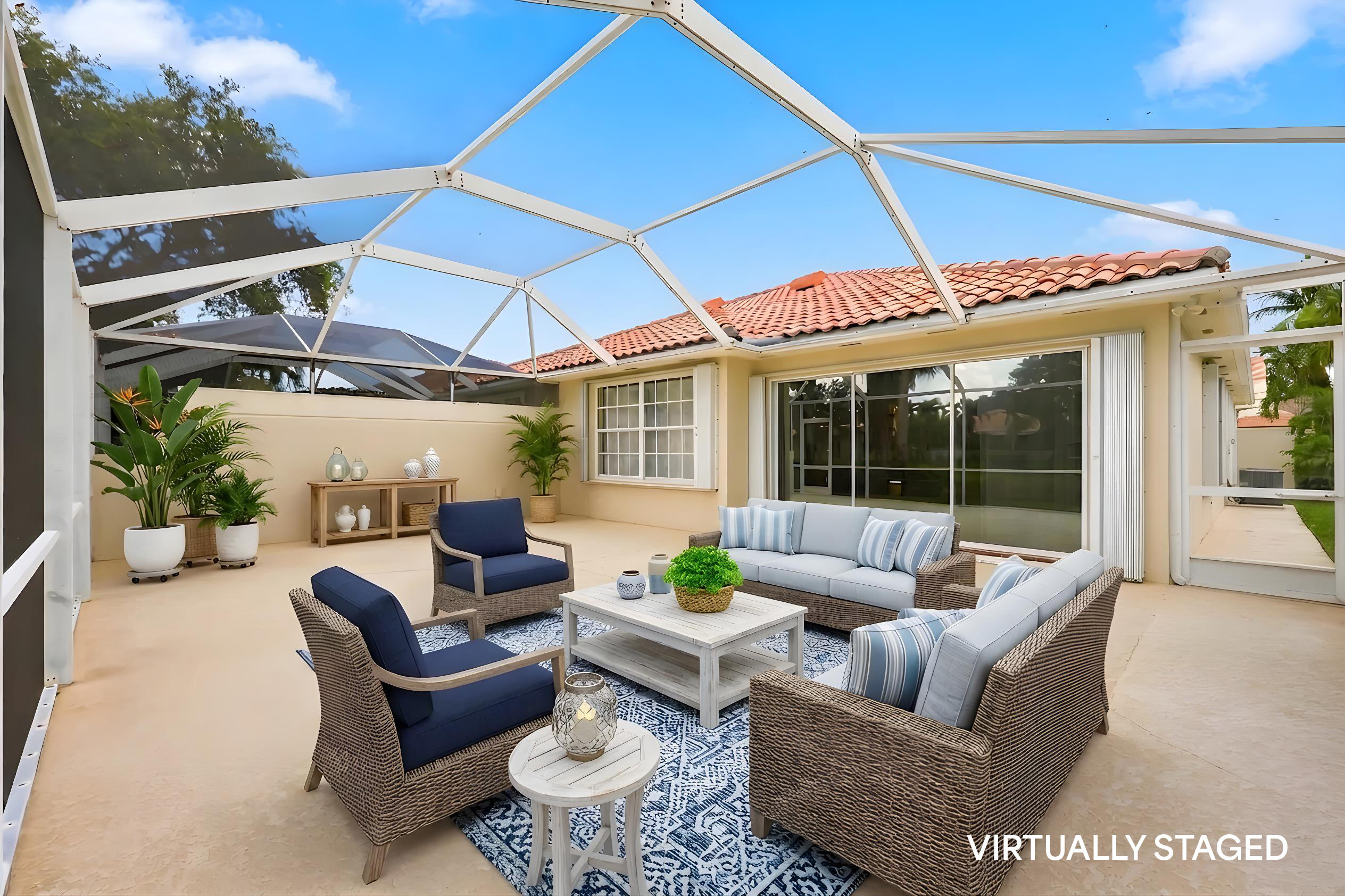 RIVERWALK - Residential