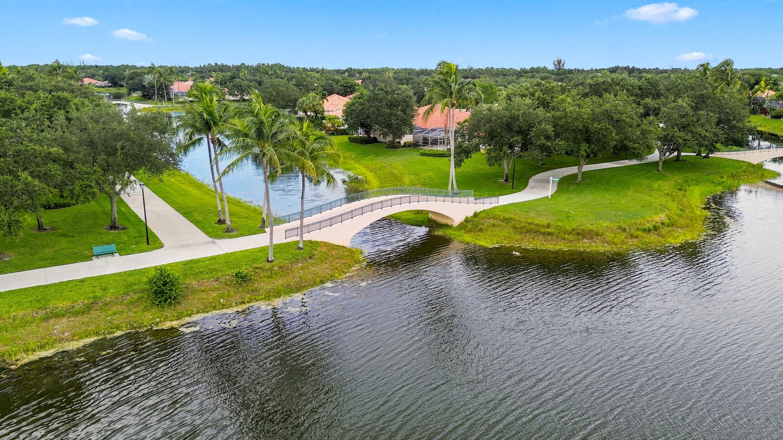 RIVERWALK - Residential