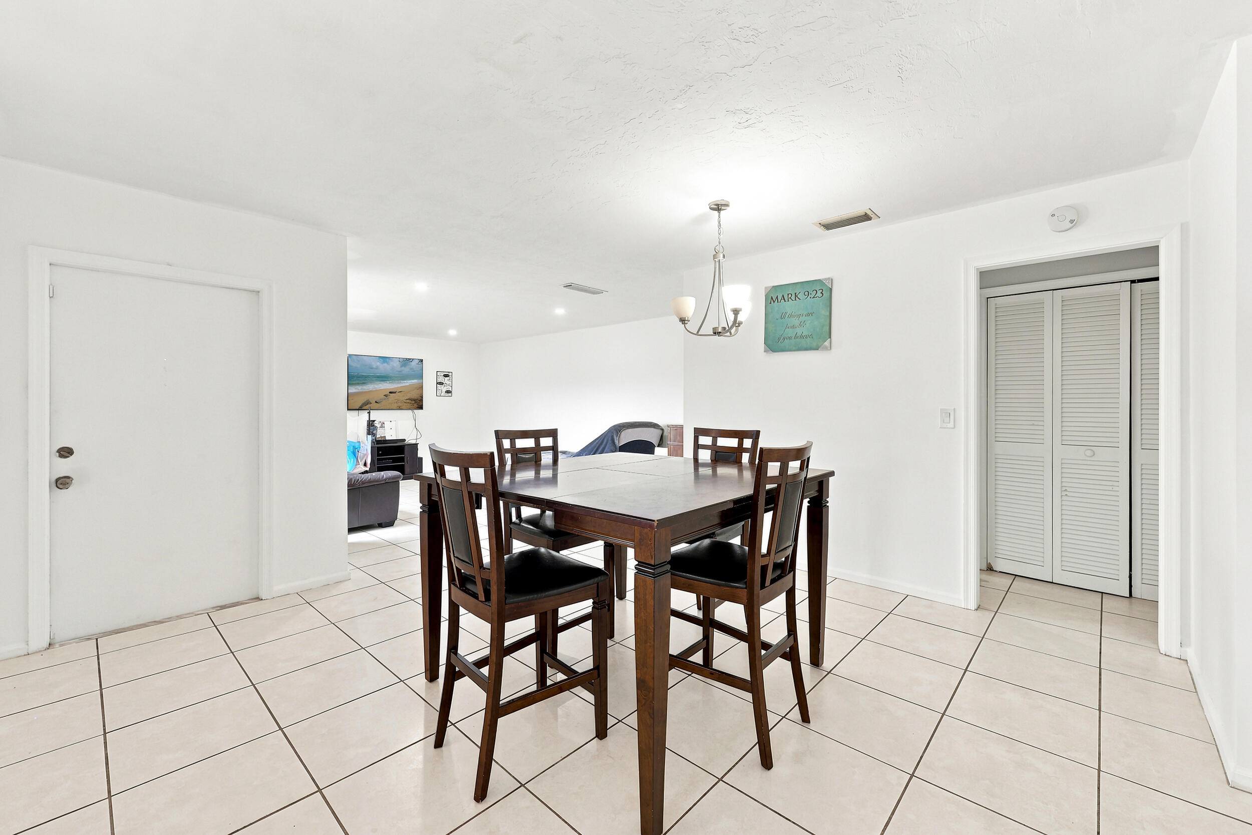 GOLFVIEW HARBOUR TOWNHOUSES - Residential