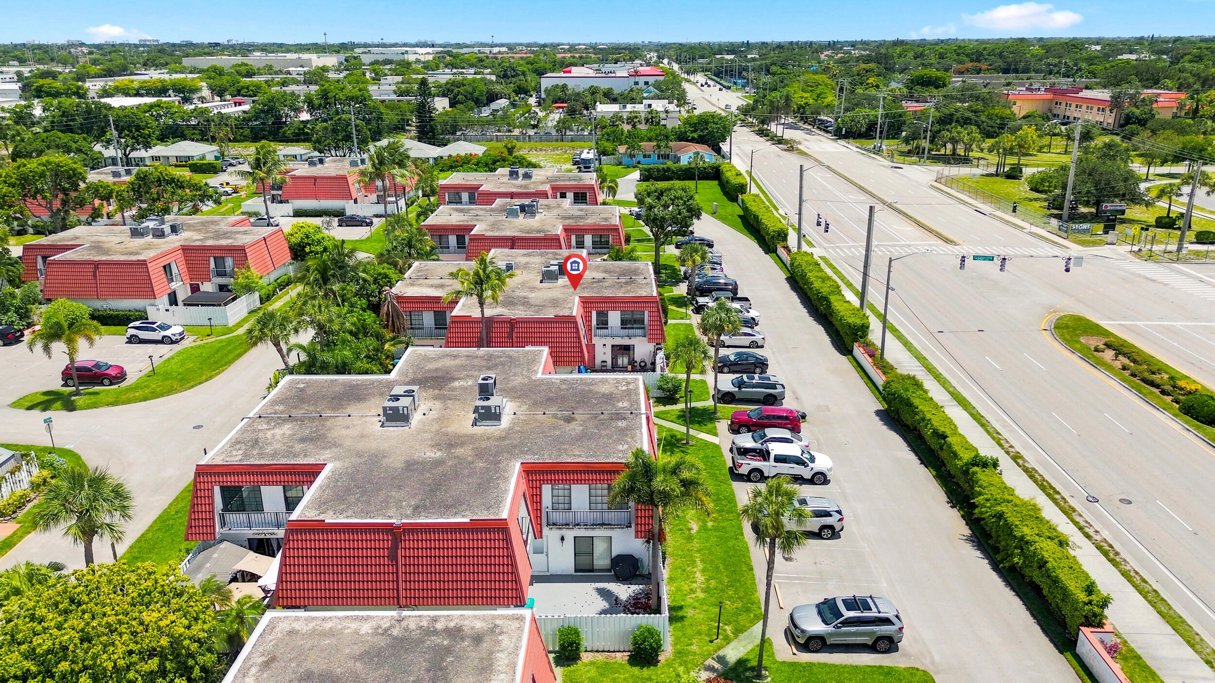 GOLFVIEW HARBOUR TOWNHOUSES - Residential