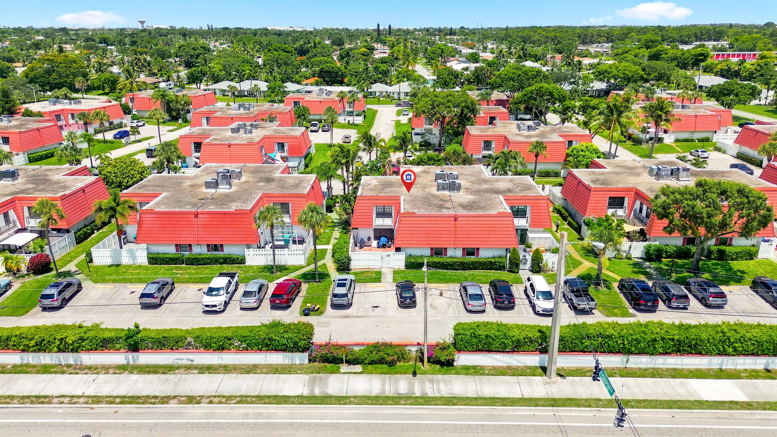 GOLFVIEW HARBOUR TOWNHOUSES - Residential