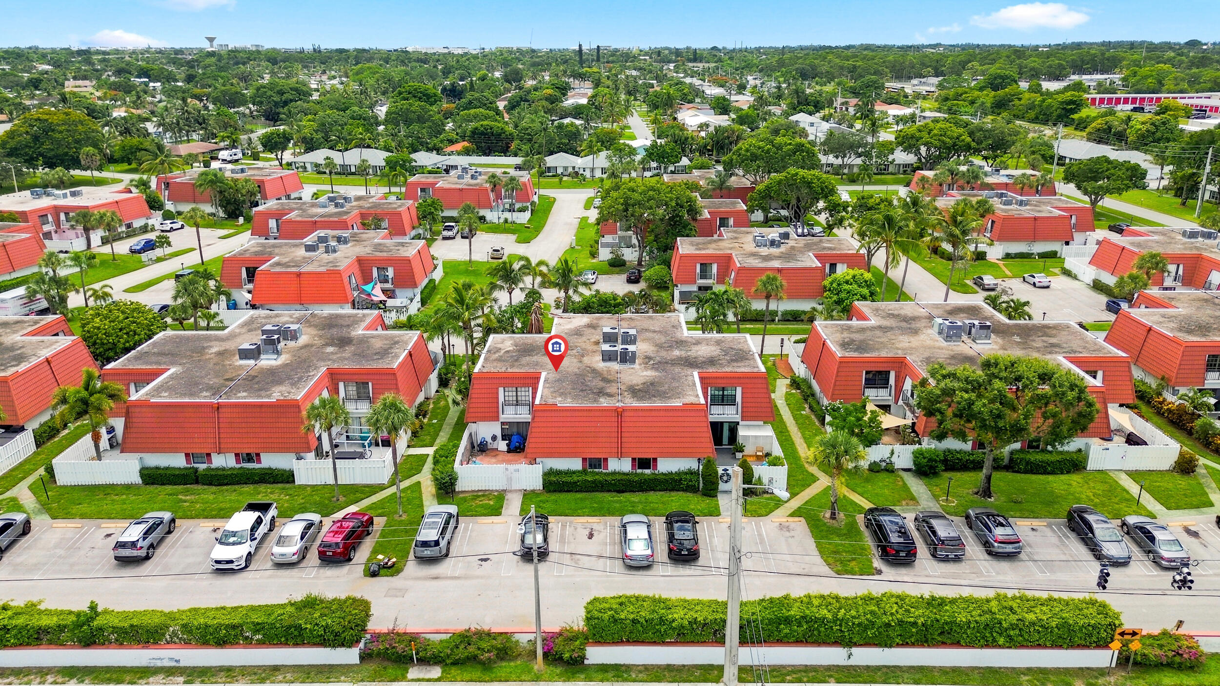 GOLFVIEW HARBOUR TOWNHOUSES - Residential