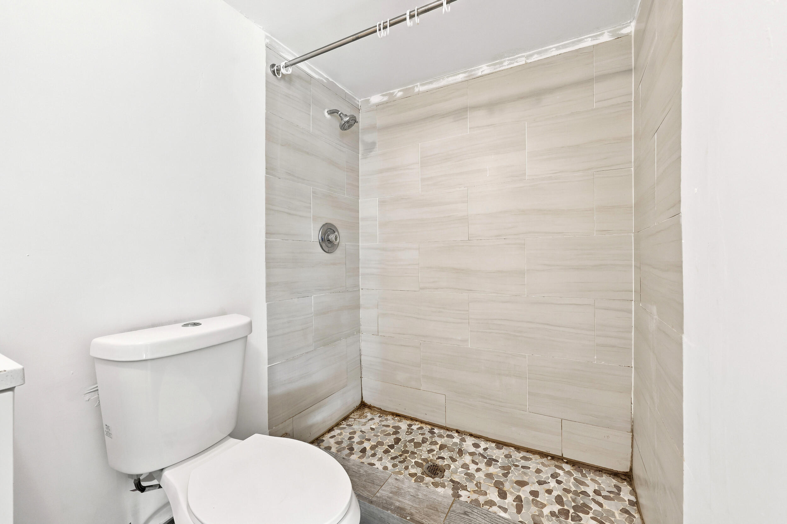 GOLFVIEW HARBOUR TOWNHOUSES - Residential