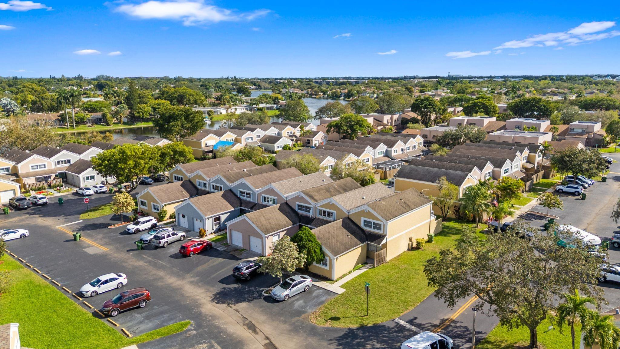 FLAMINGO VILLAS - Residential