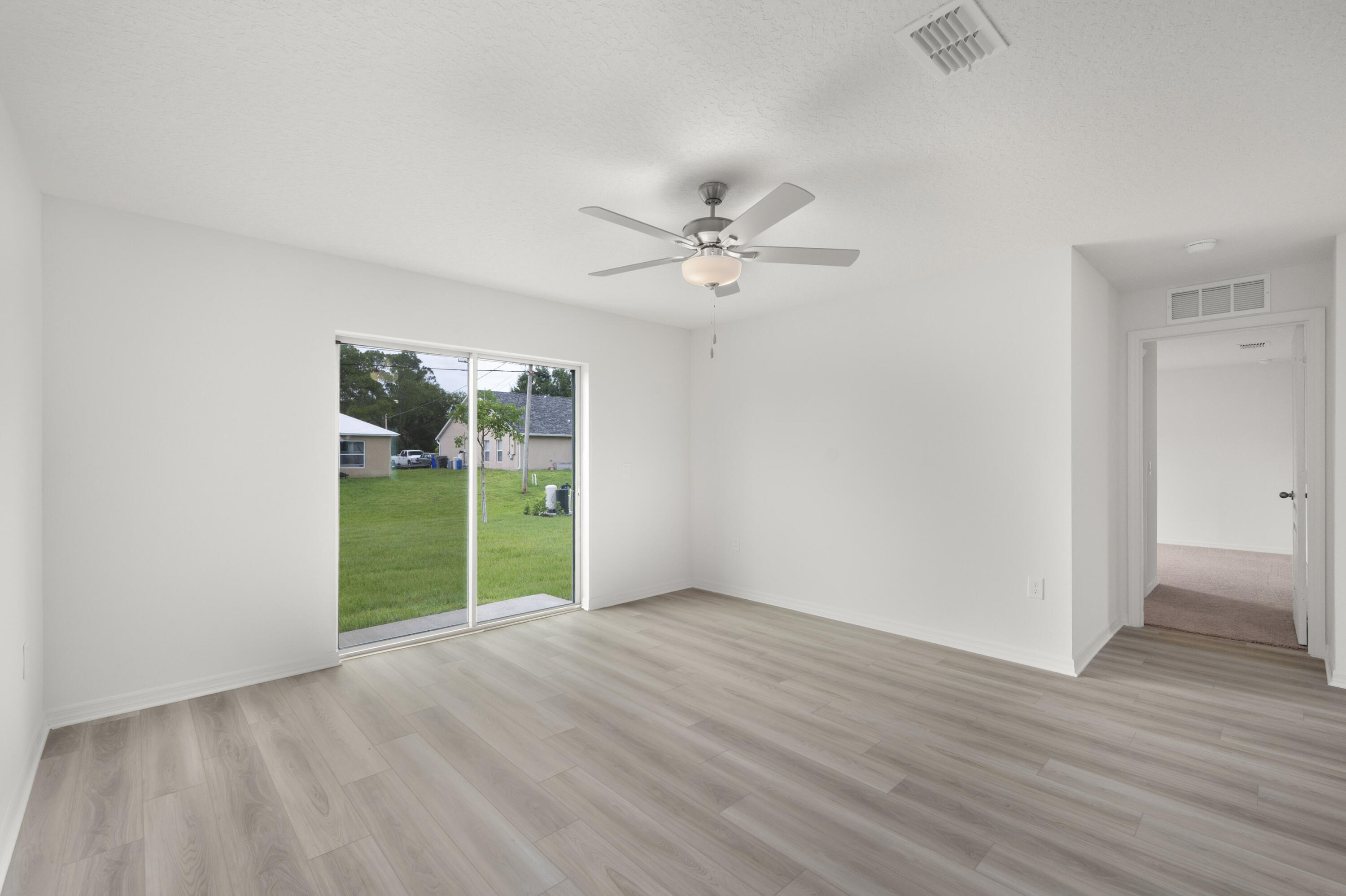 PORT ST LUCIE SECTION 15 - Residential