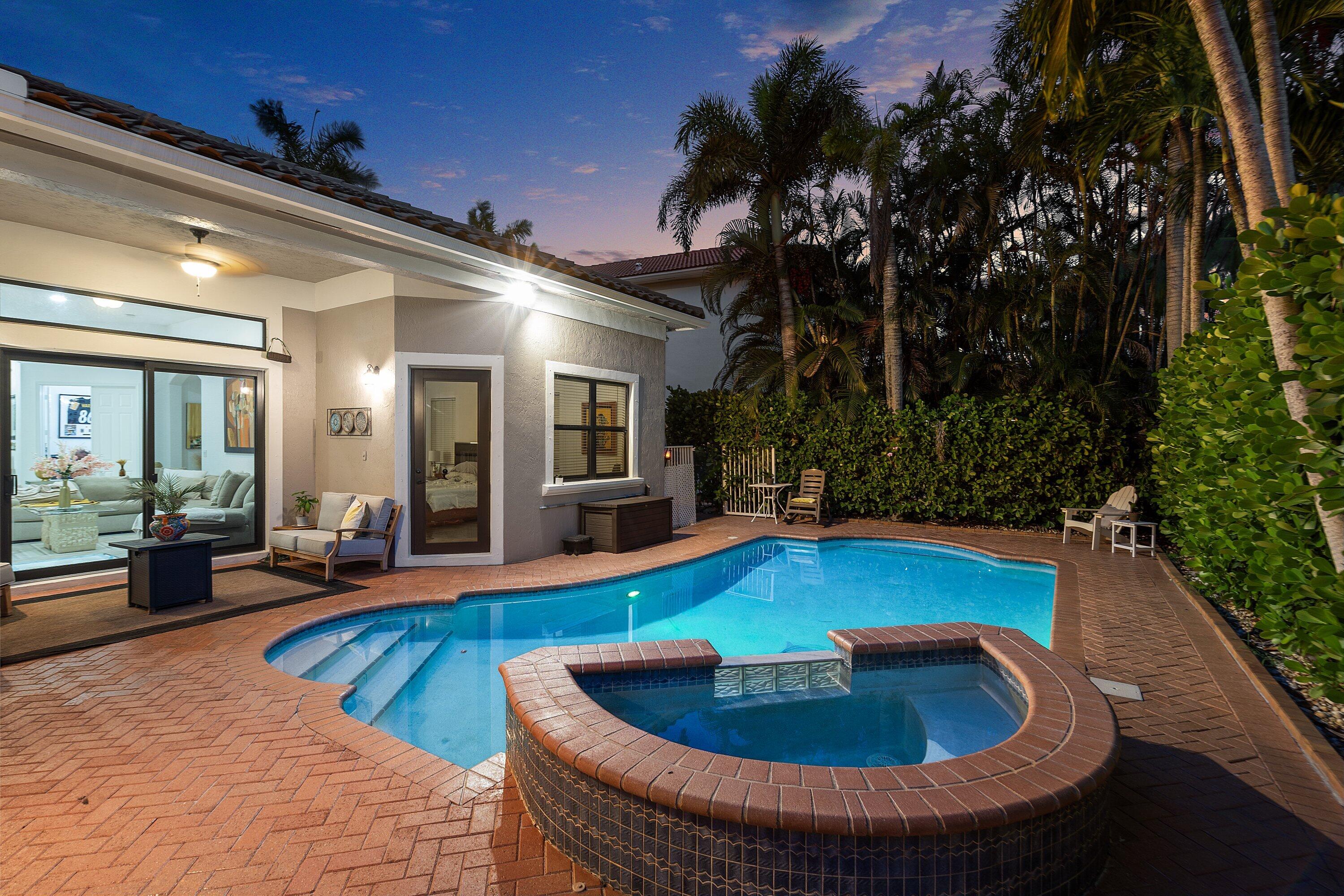 WEST SHORE - Residential