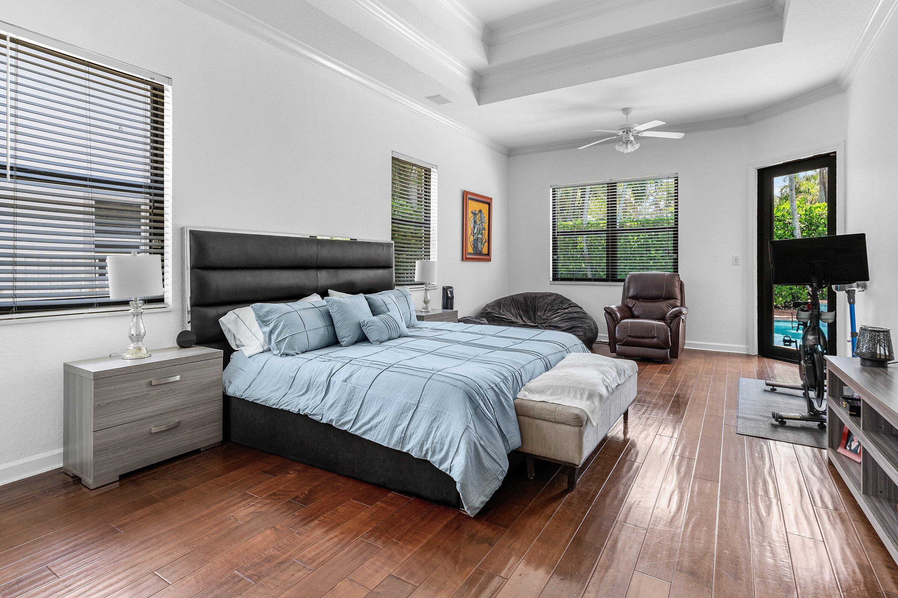 WEST SHORE - Residential