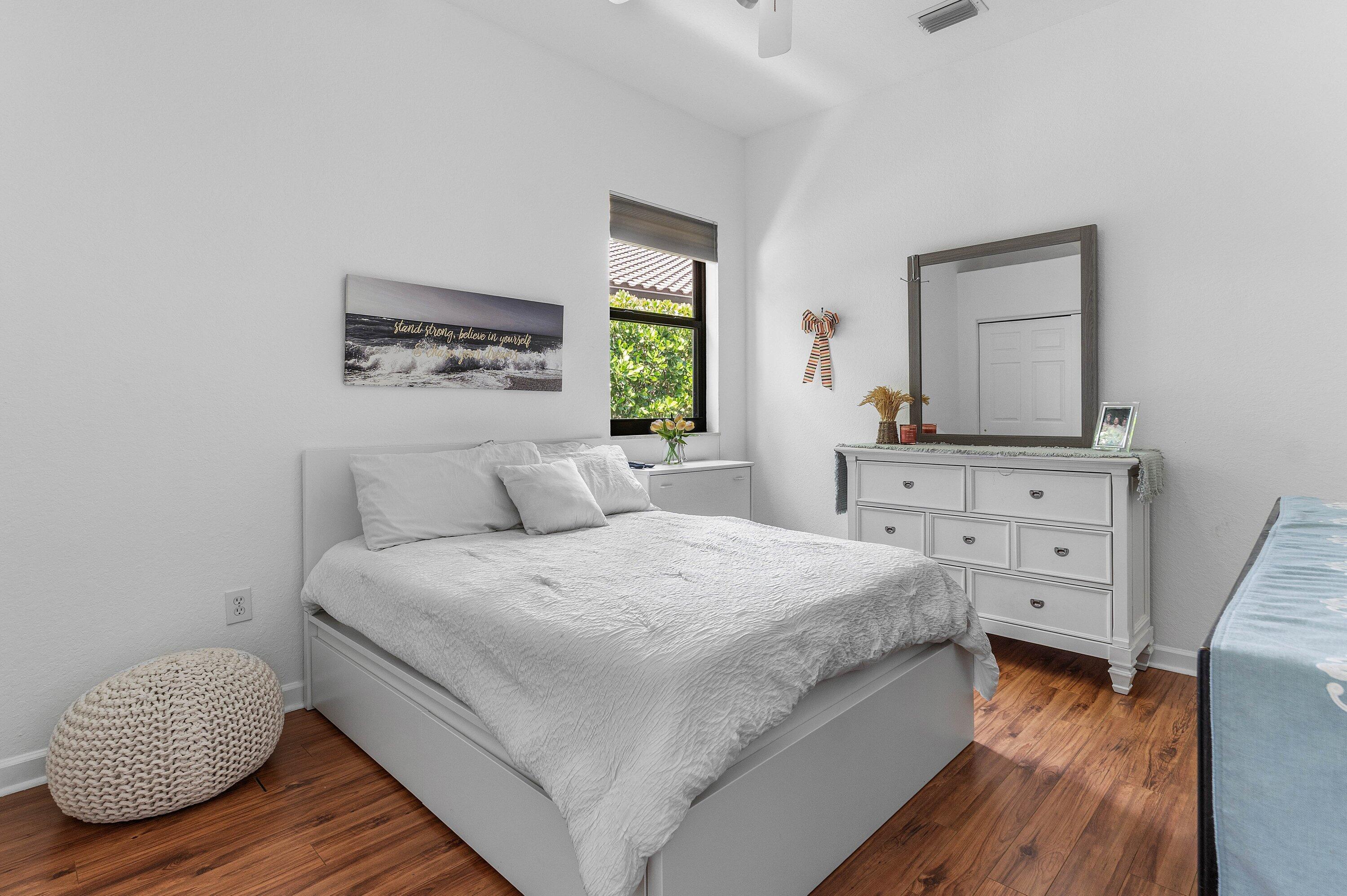 WEST SHORE - Residential