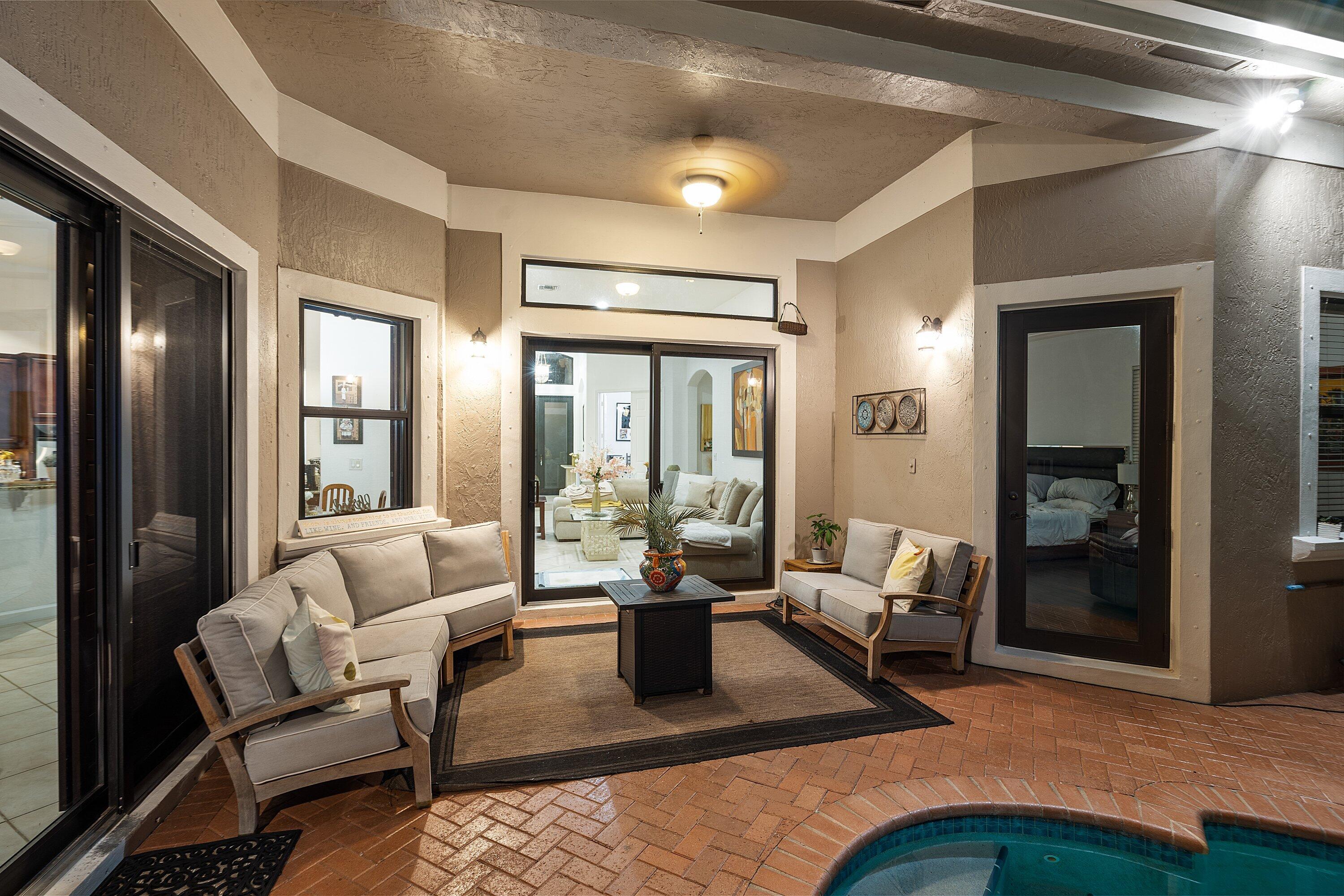 WEST SHORE - Residential