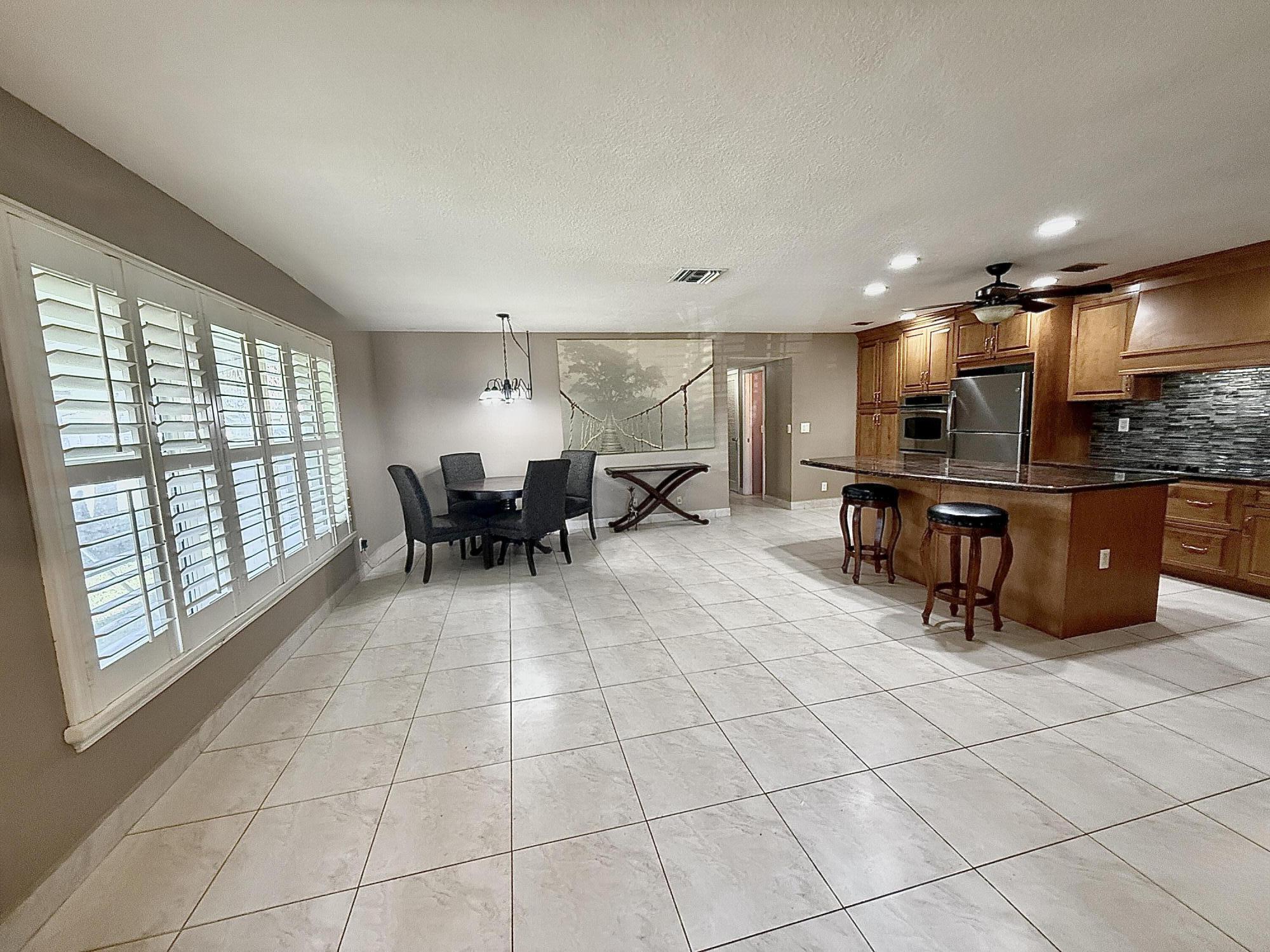 PINE POINT VILLAS CONDO - Residential