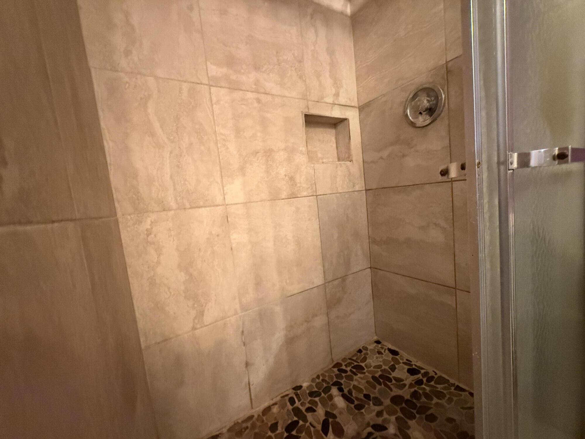 PINE POINT VILLAS CONDO - Residential