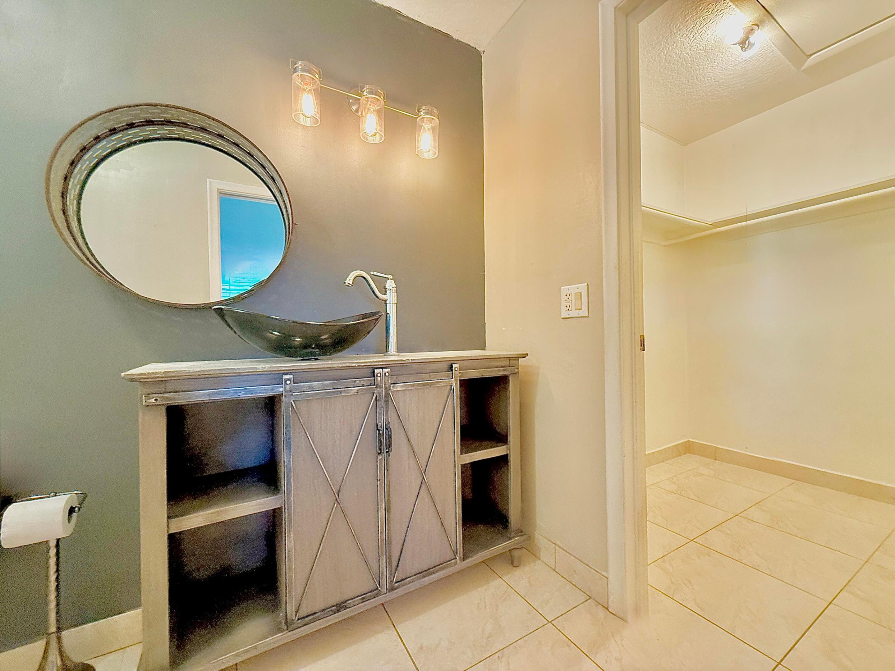 PINE POINT VILLAS CONDO - Residential