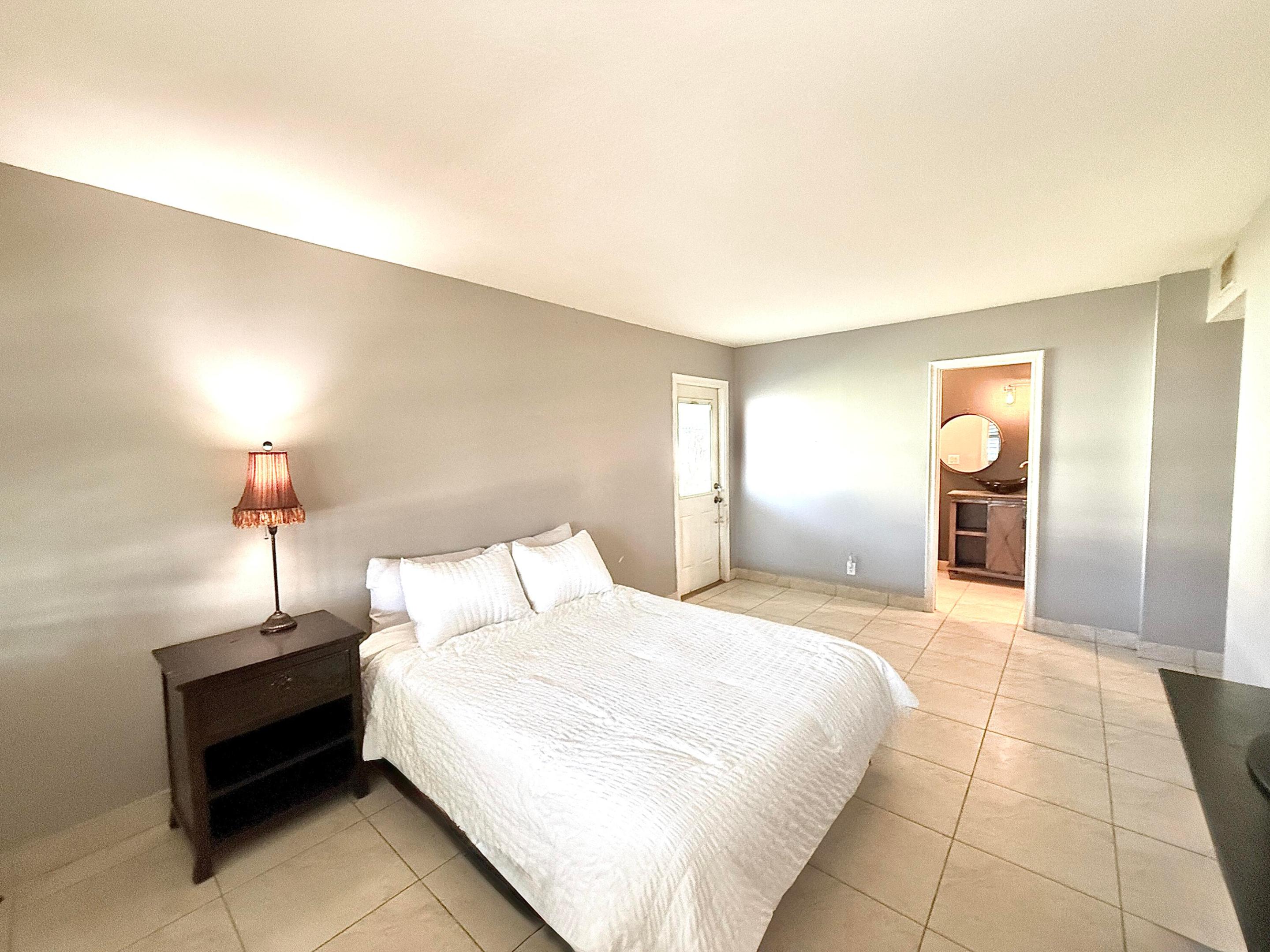 PINE POINT VILLAS CONDO - Residential