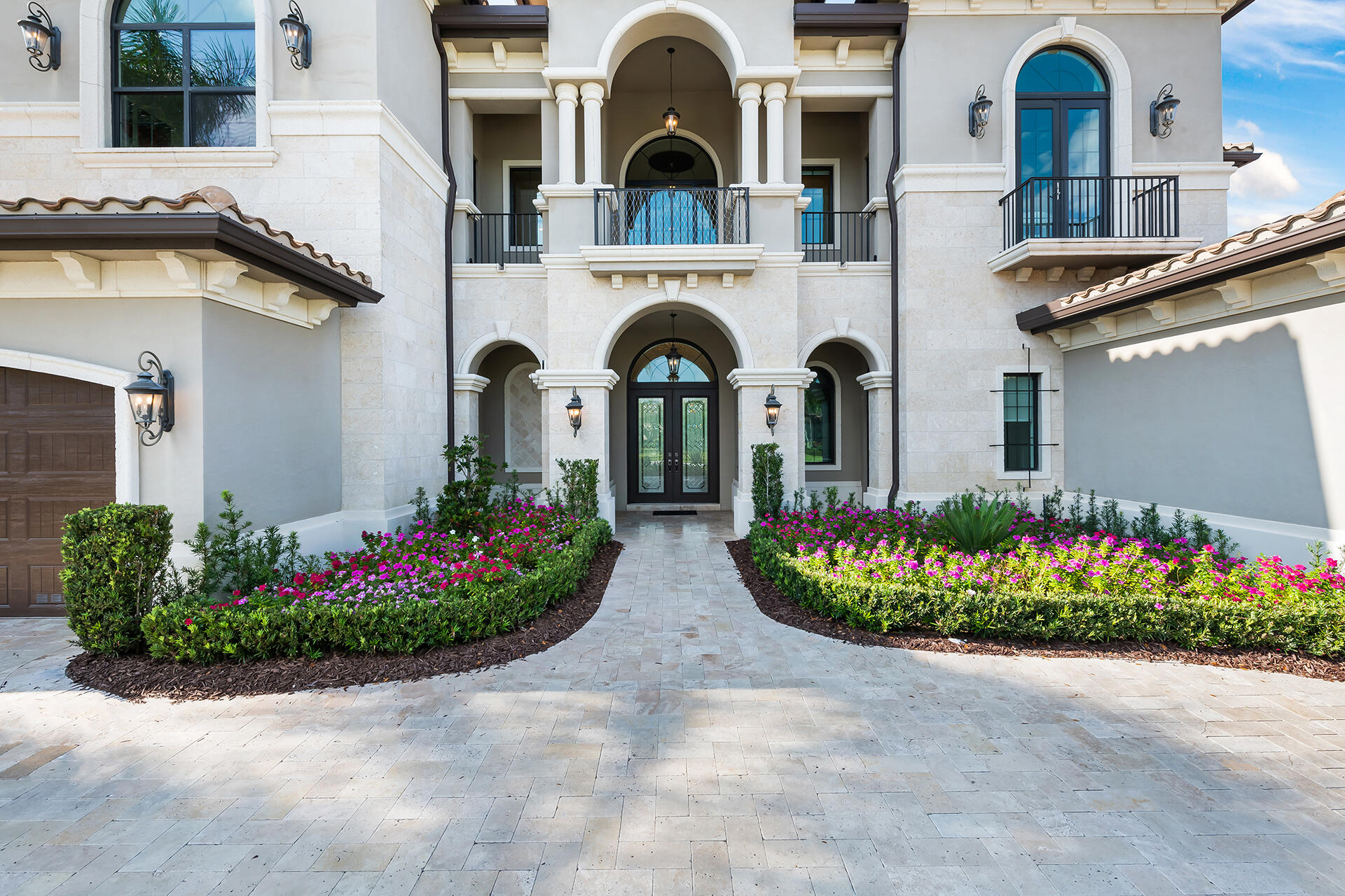 Seven Bridges - Residential