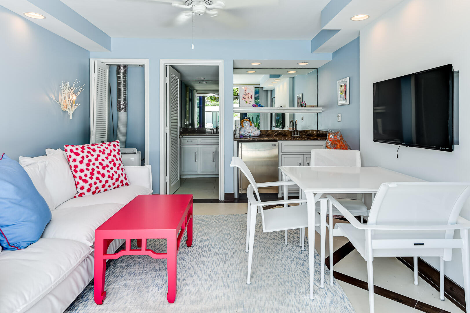 PALM BEACH HAMPTON CONDO - Residential