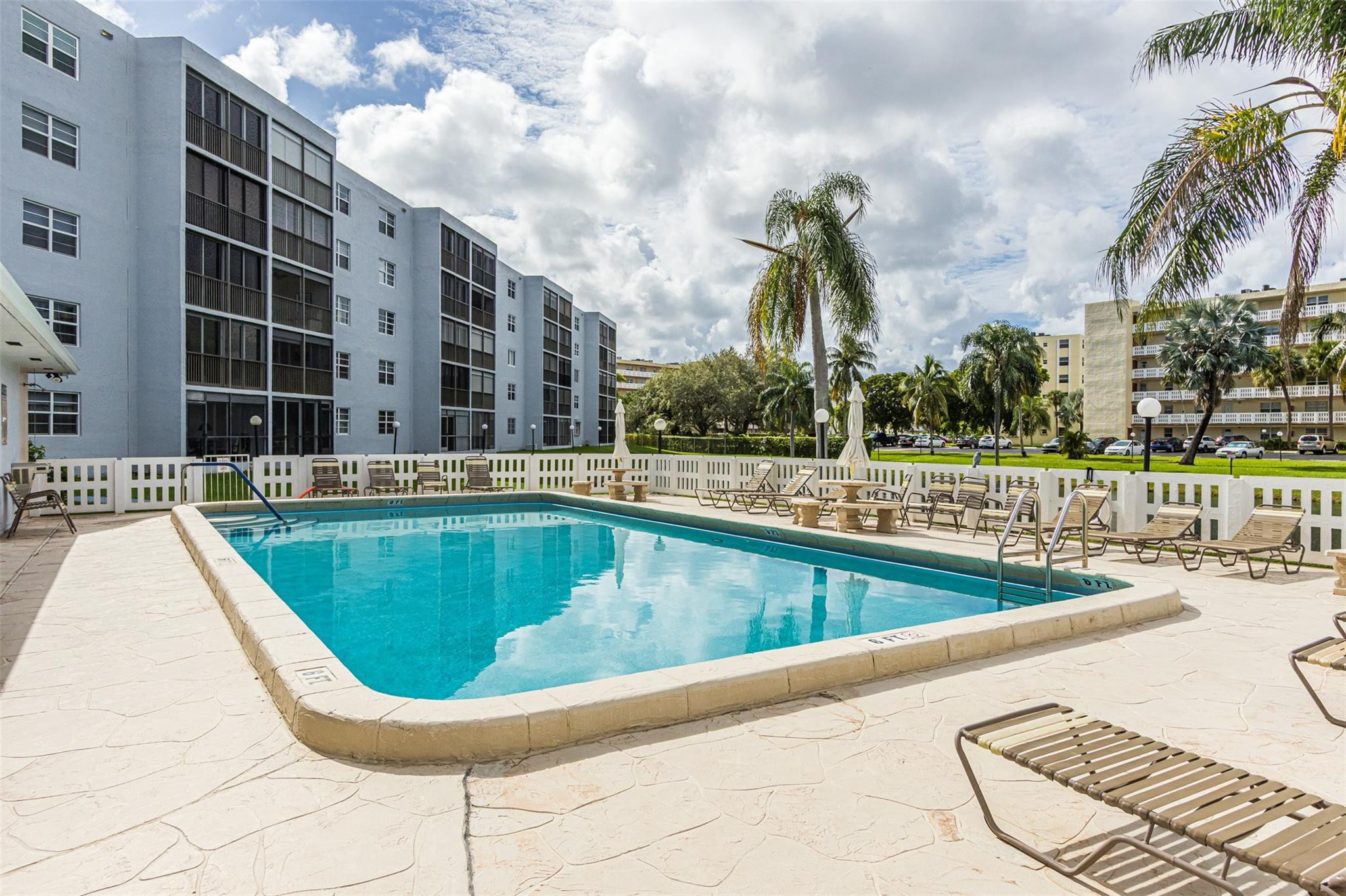 Meadowbrook - Residential