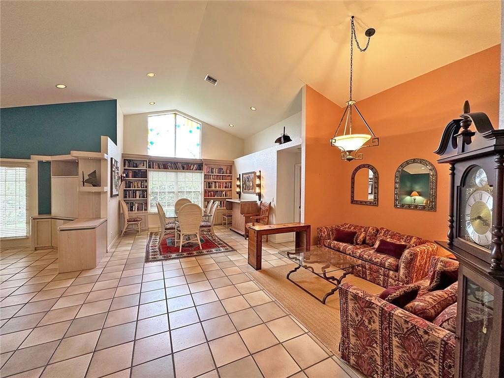 Country Isles Cove 137-45 - Residential