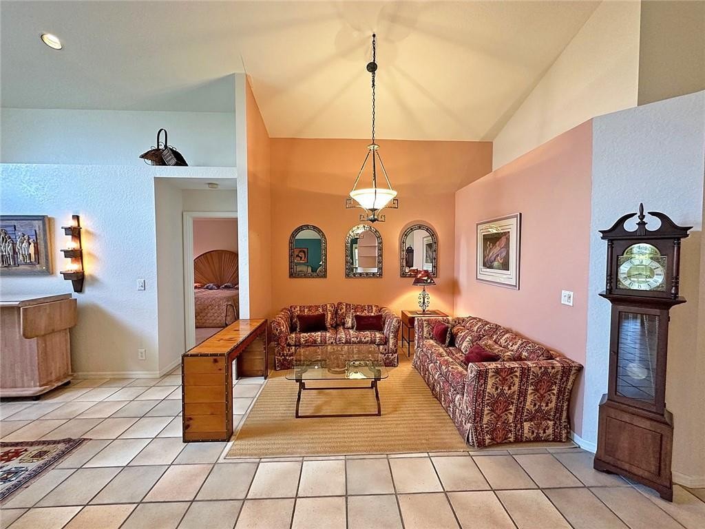 Country Isles Cove 137-45 - Residential