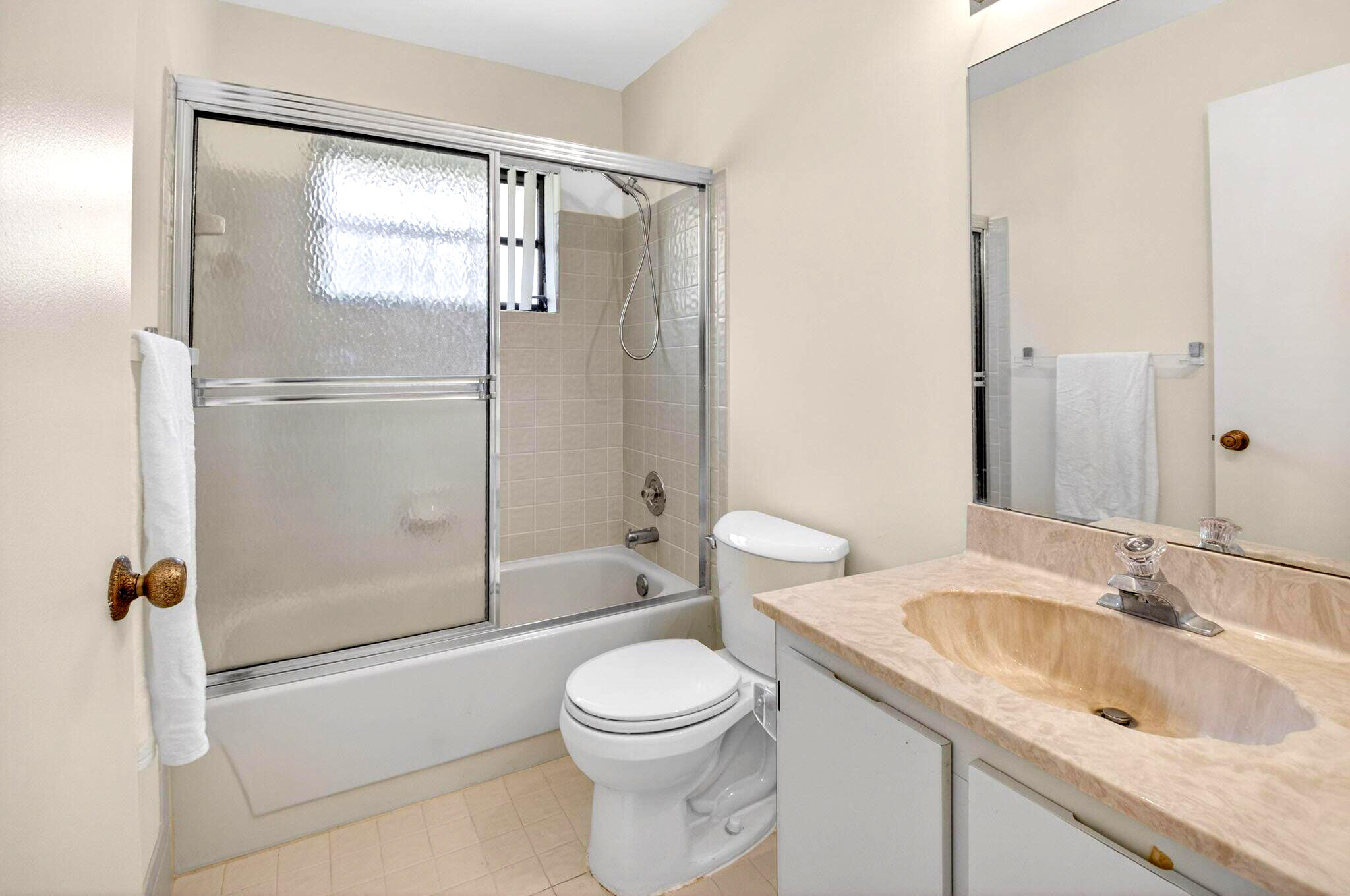 PALM CHASE CONDO - Residential Lease