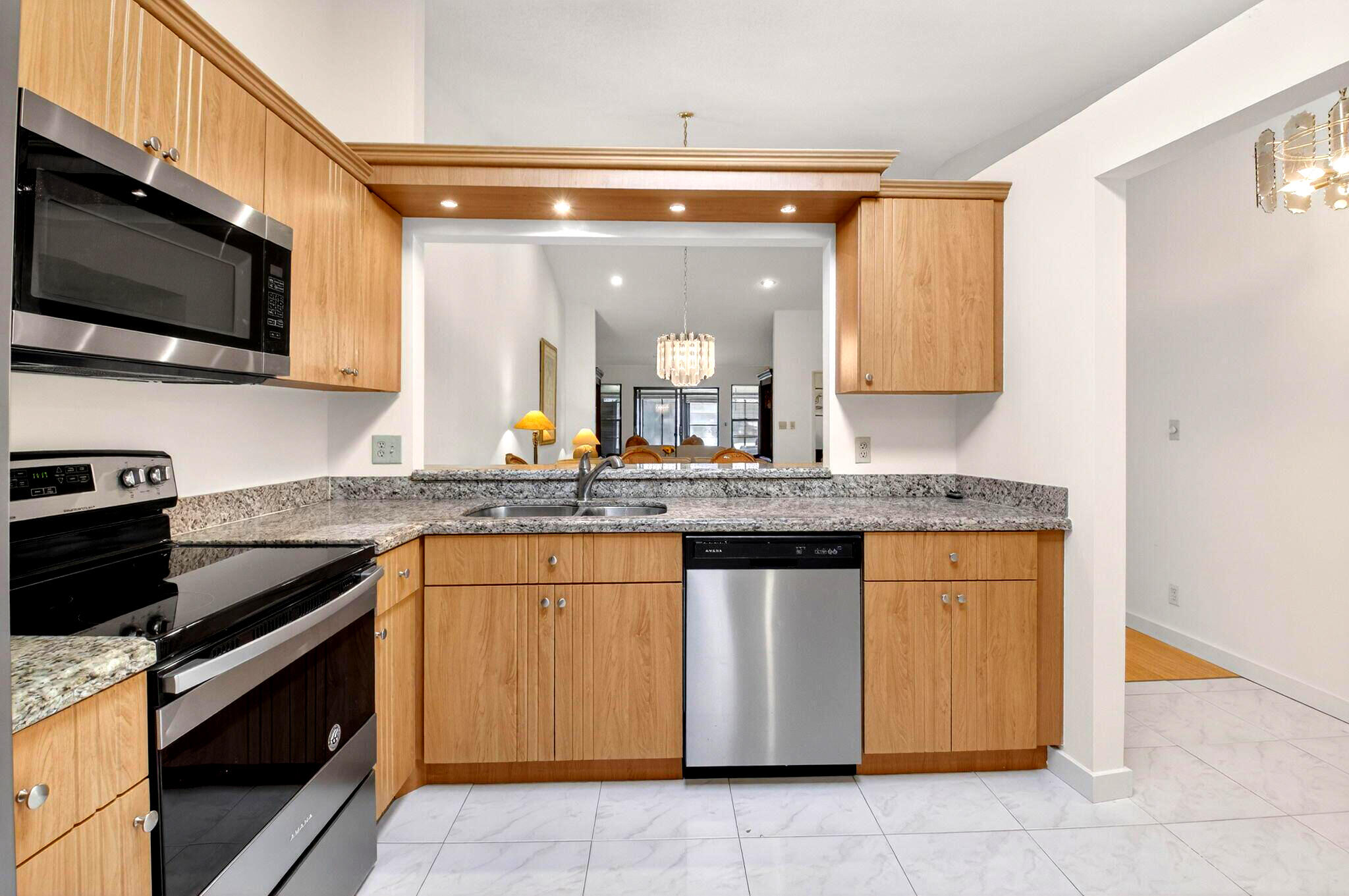PALM CHASE CONDO - Residential Lease