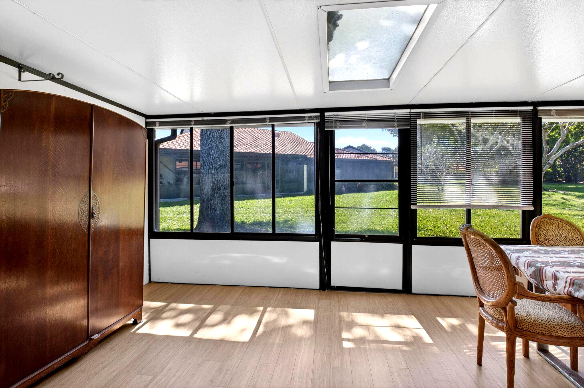 PALM CHASE CONDO - Residential Lease