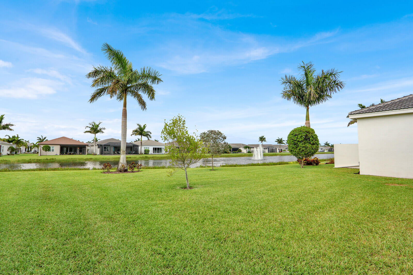 VALENCIA SOUND - Residential
