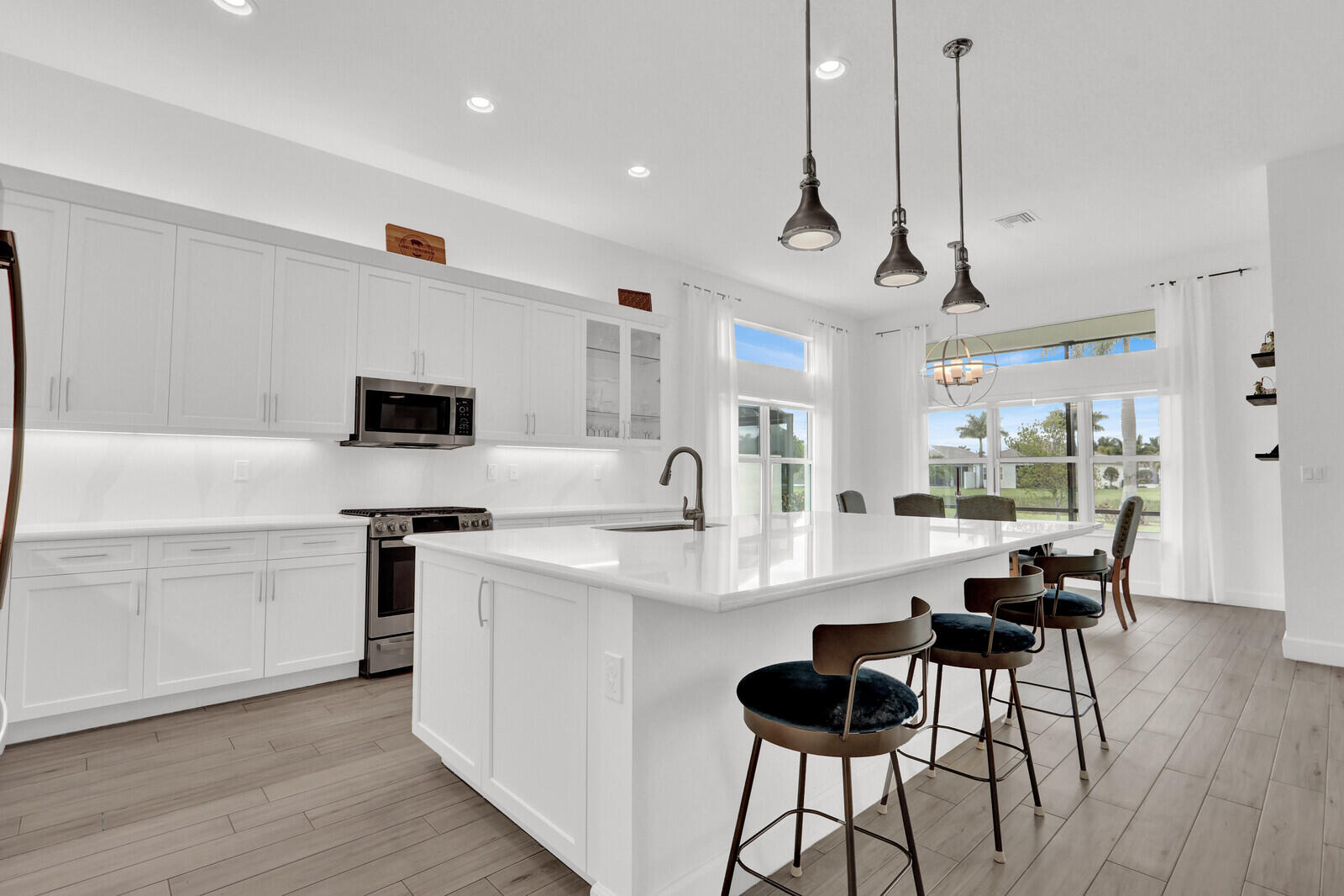VALENCIA SOUND - Residential