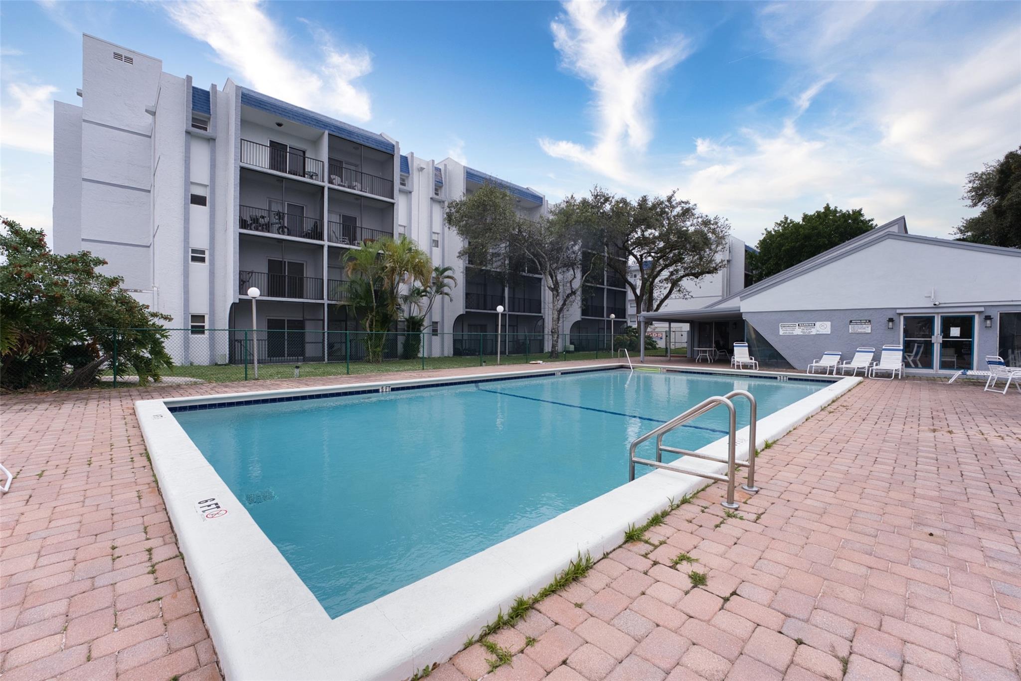 VILLAGE SQUARE CONDO - Residential