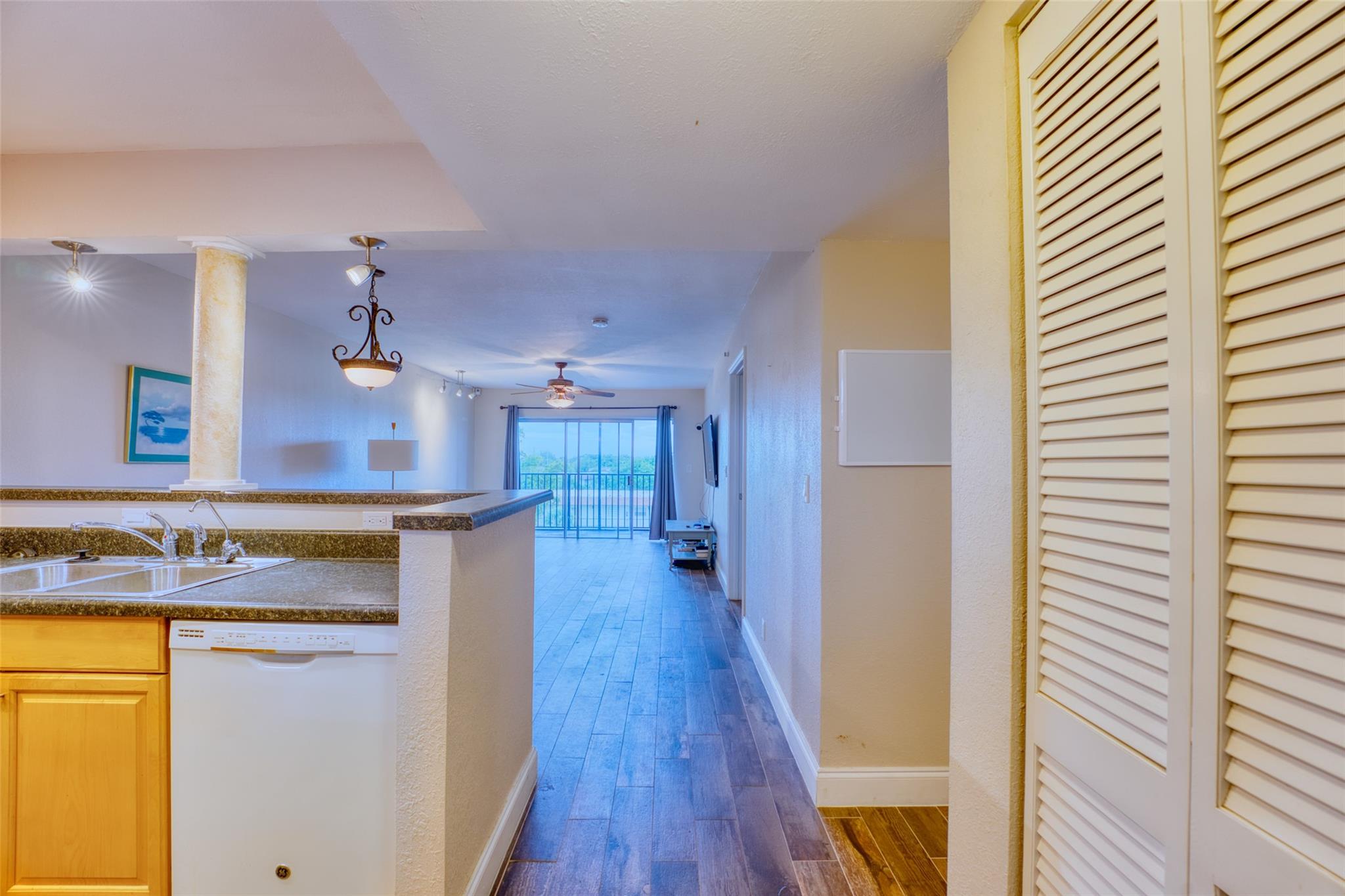VILLAGE SQUARE CONDO - Residential