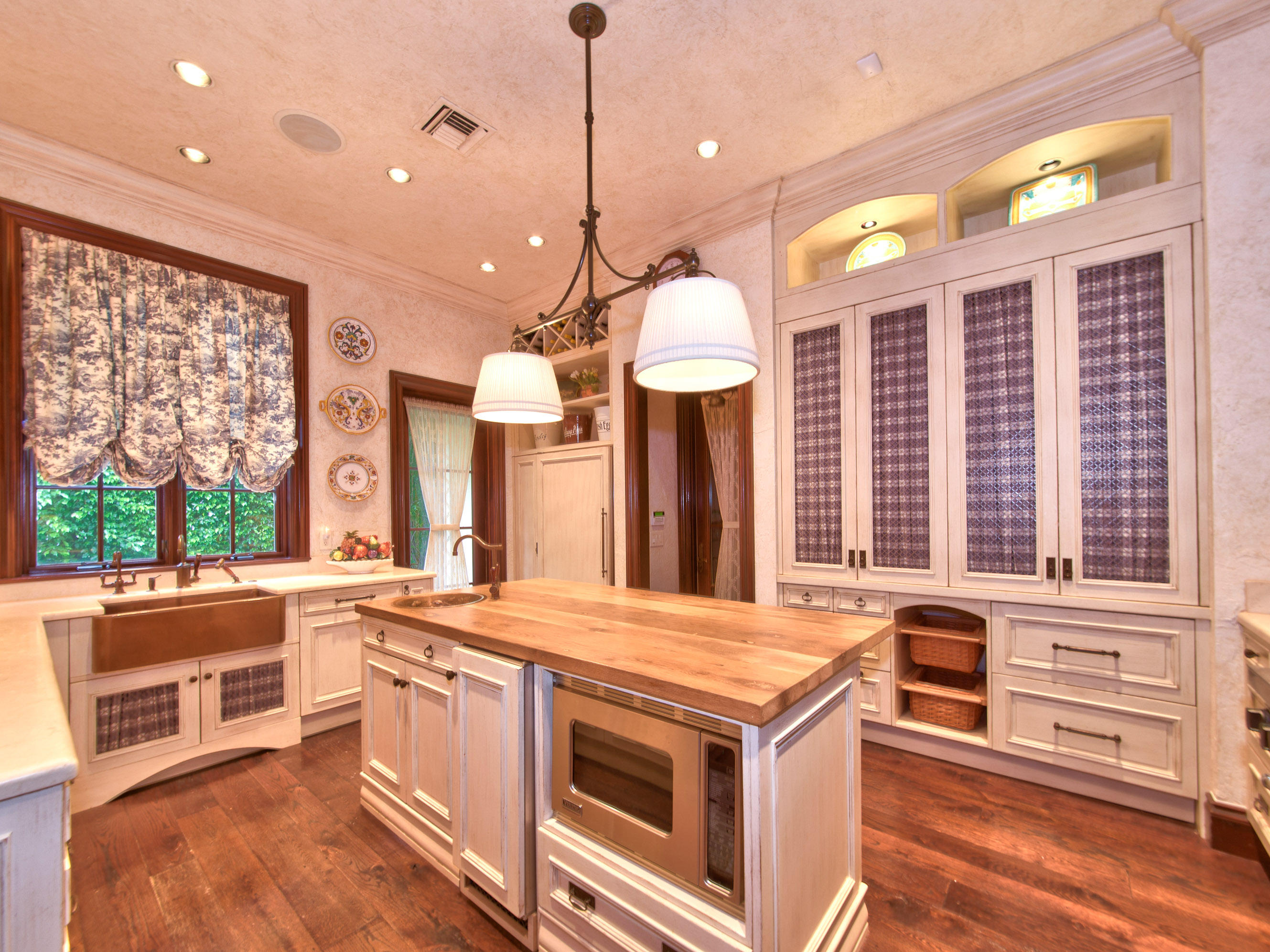 NORTH SHORE - Residential