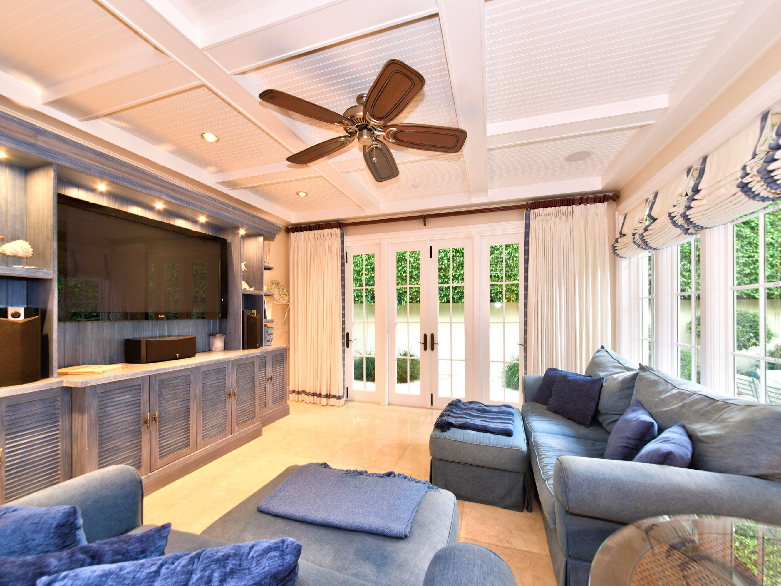 NORTH SHORE - Residential