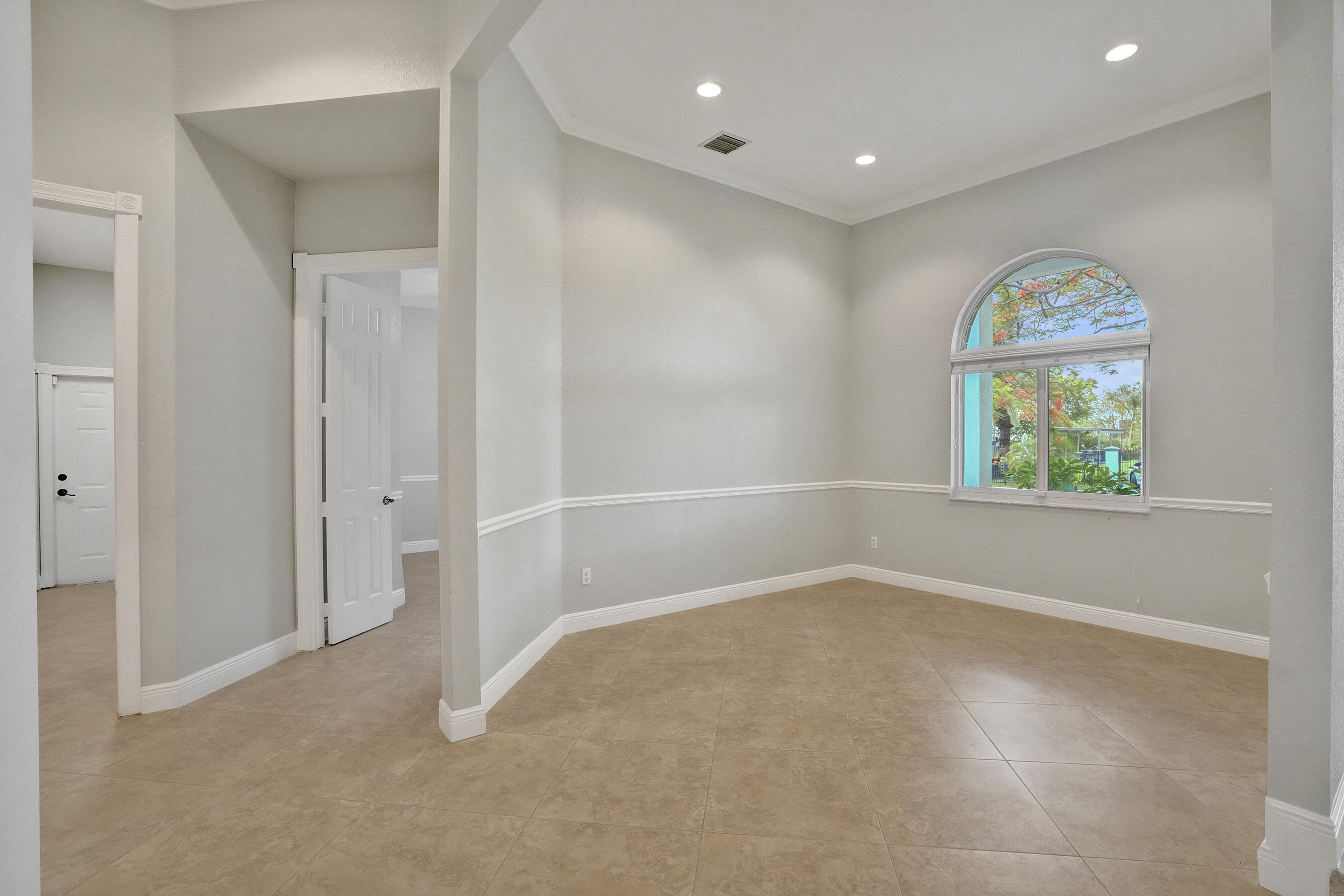 WHISPERING BROOKS ESTATES - Residential