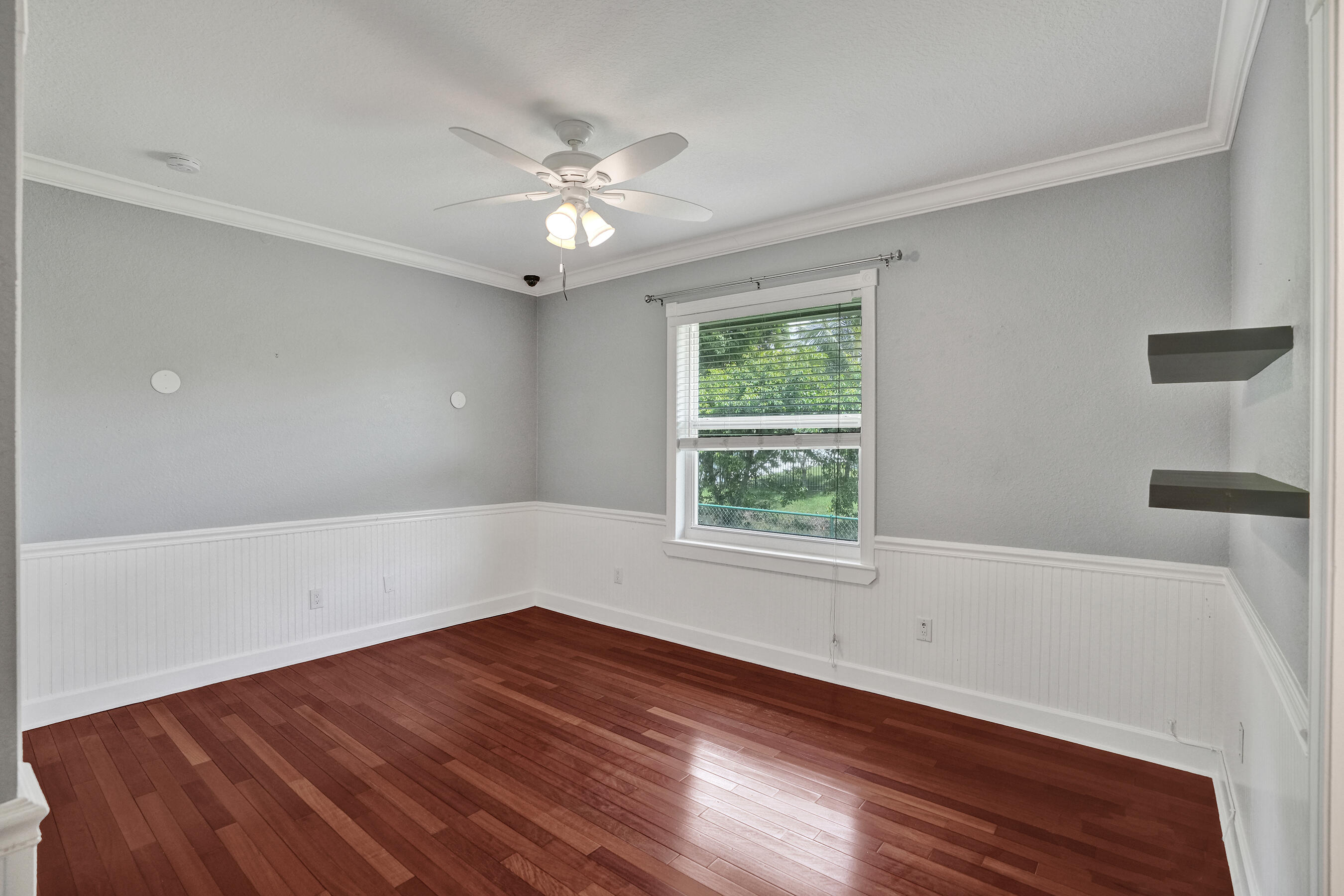 WHISPERING BROOKS ESTATES - Residential