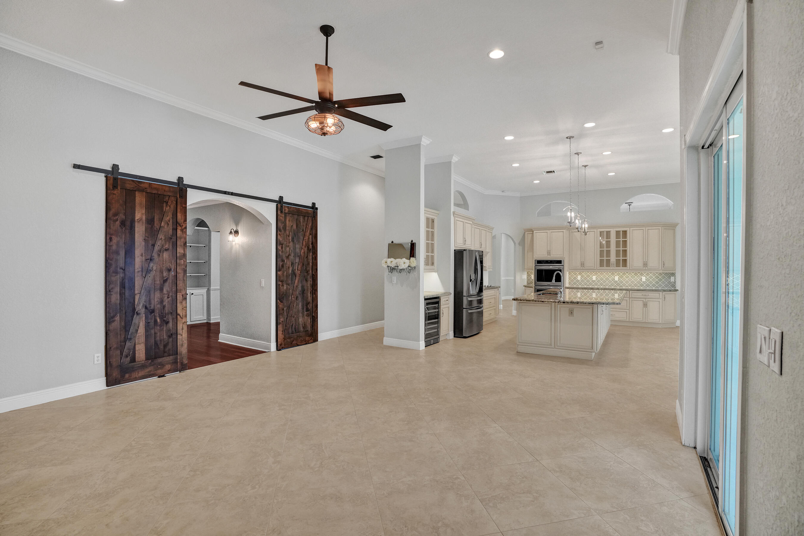 WHISPERING BROOKS ESTATES - Residential