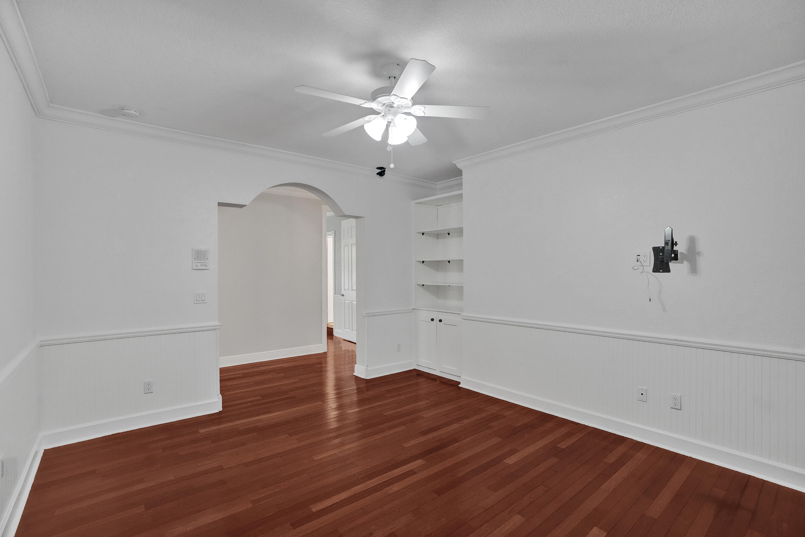 WHISPERING BROOKS ESTATES - Residential