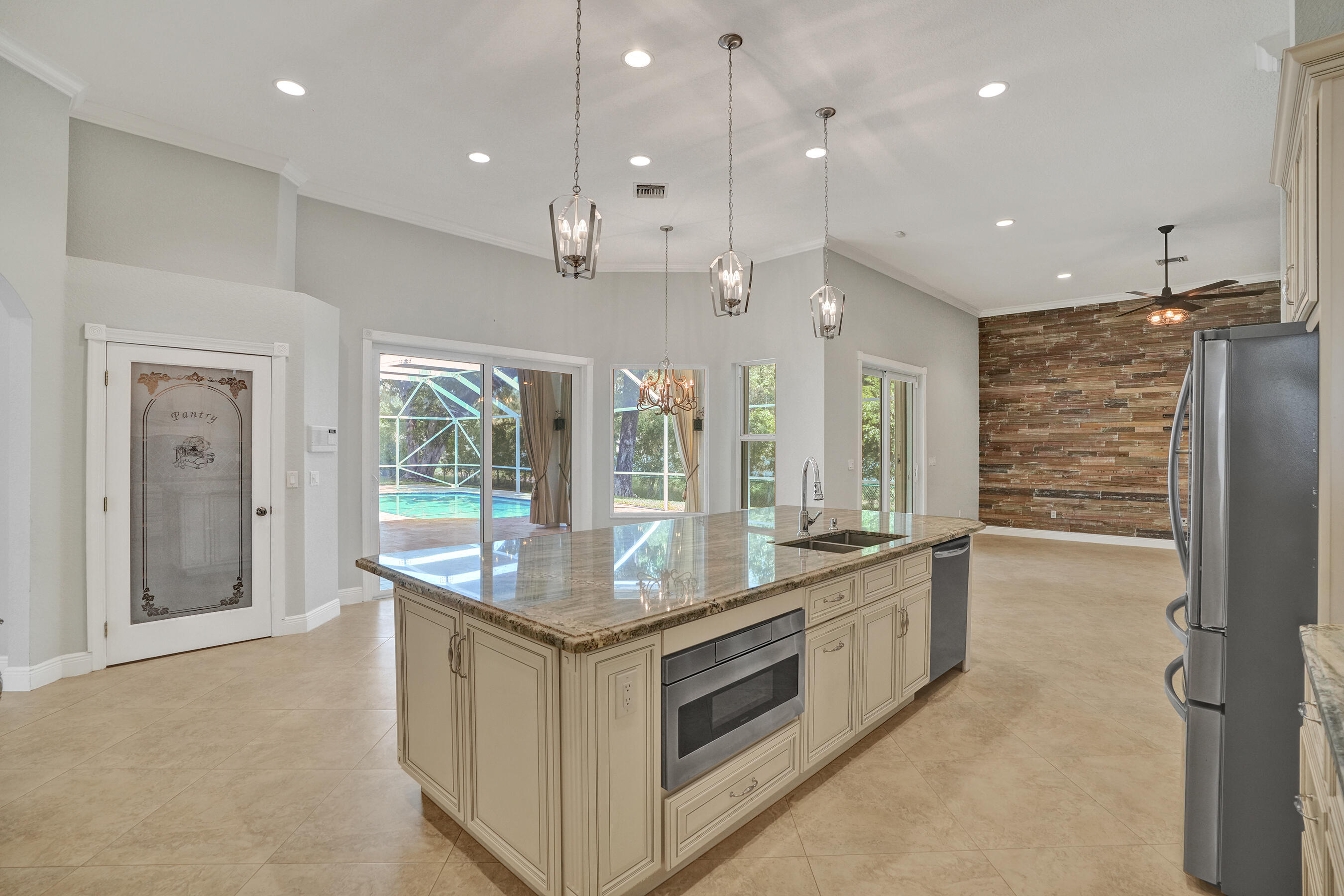 WHISPERING BROOKS ESTATES - Residential