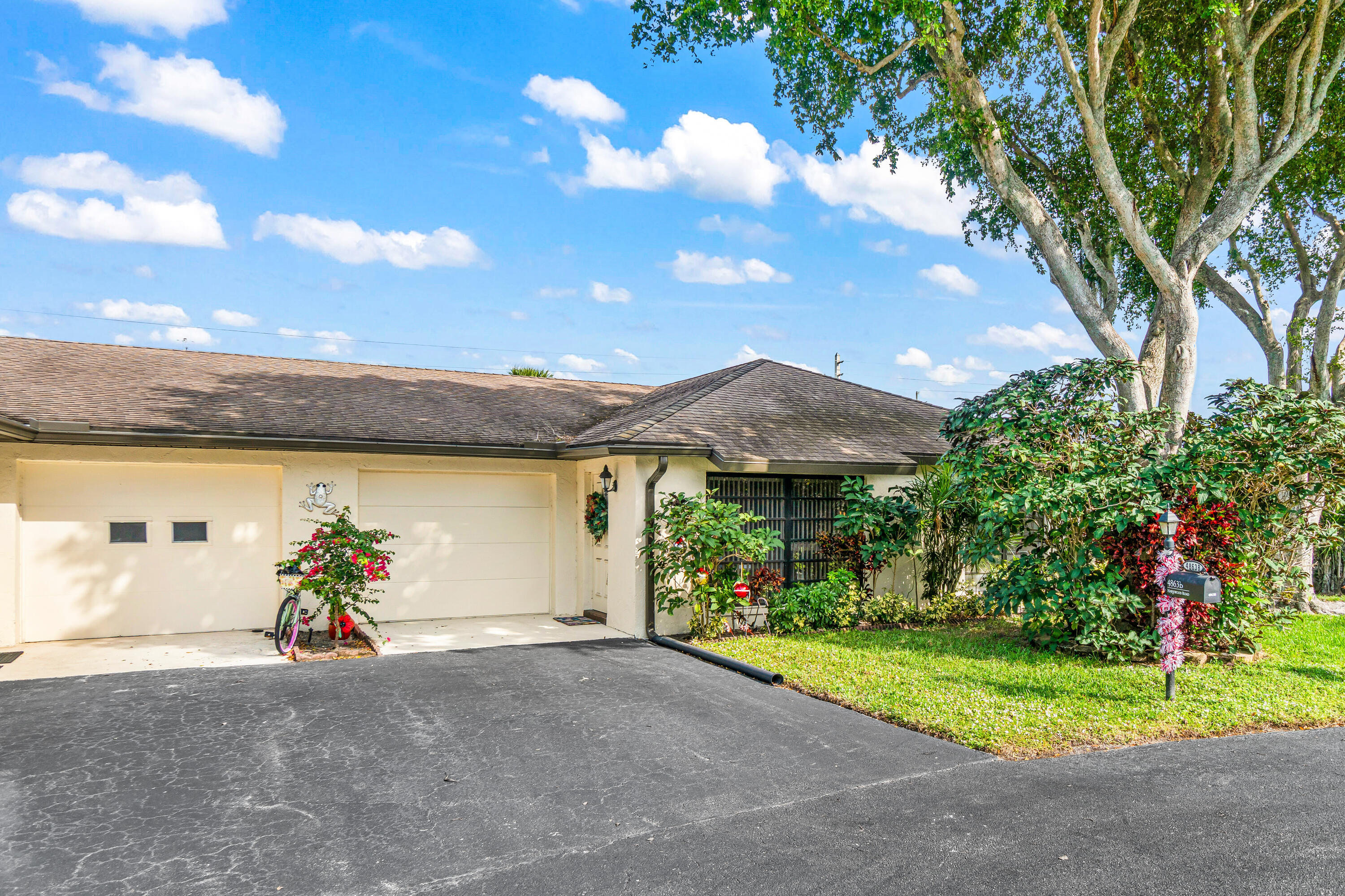 GREENTREE VILLAS CONDO - Residential