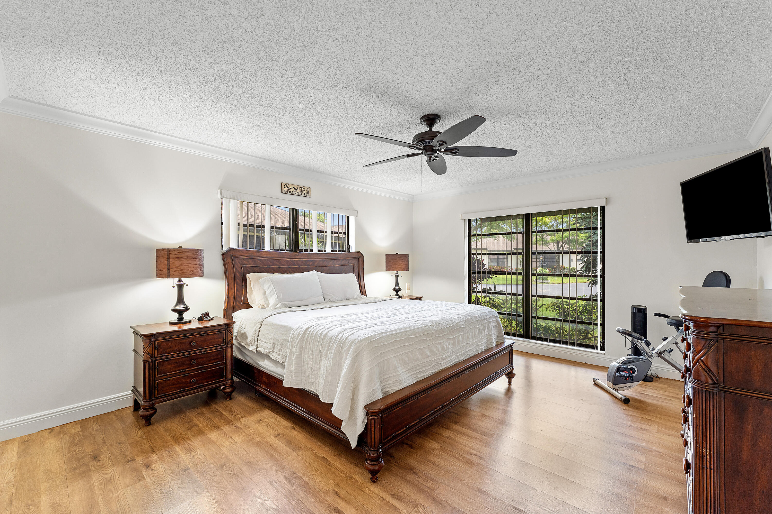 GREENTREE VILLAS CONDO - Residential