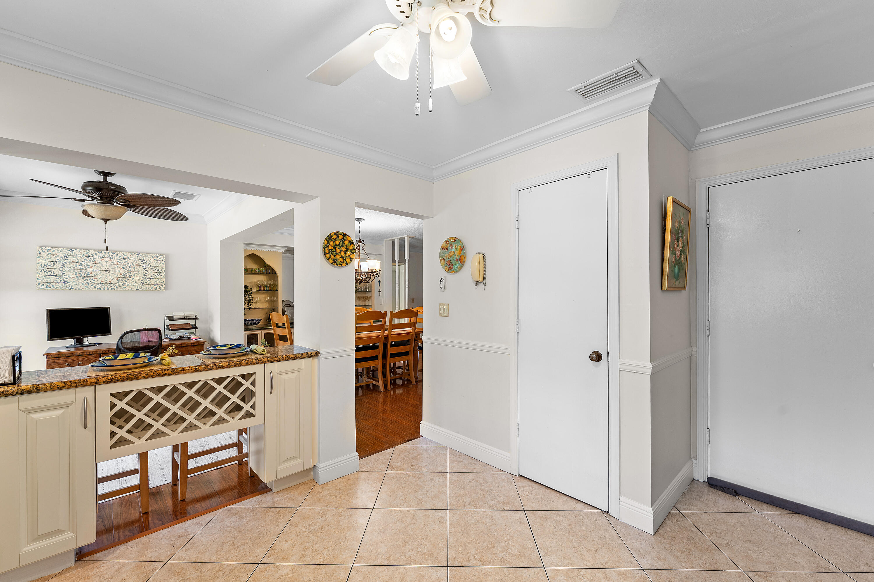 GREENTREE VILLAS CONDO - Residential