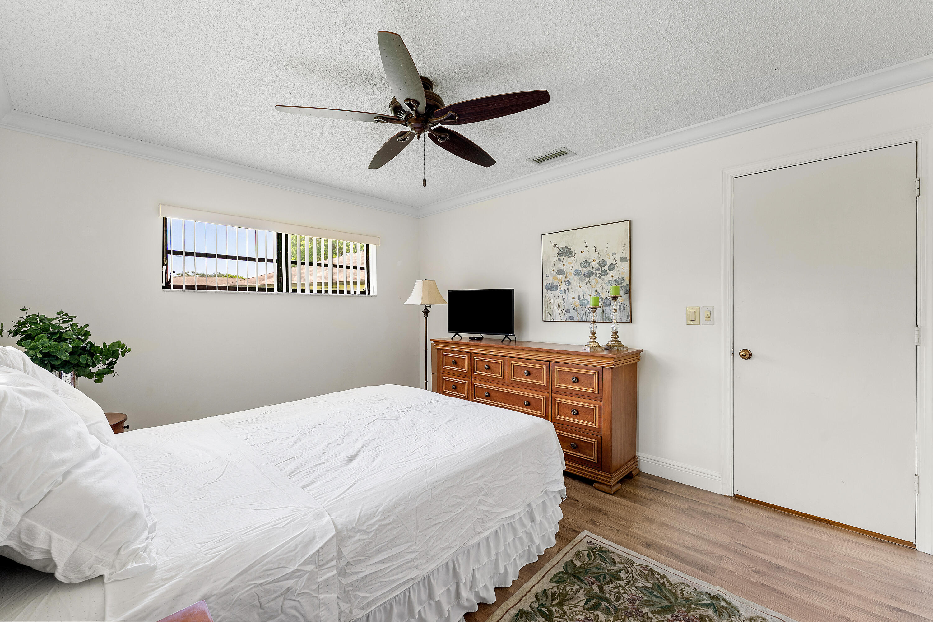 GREENTREE VILLAS CONDO - Residential